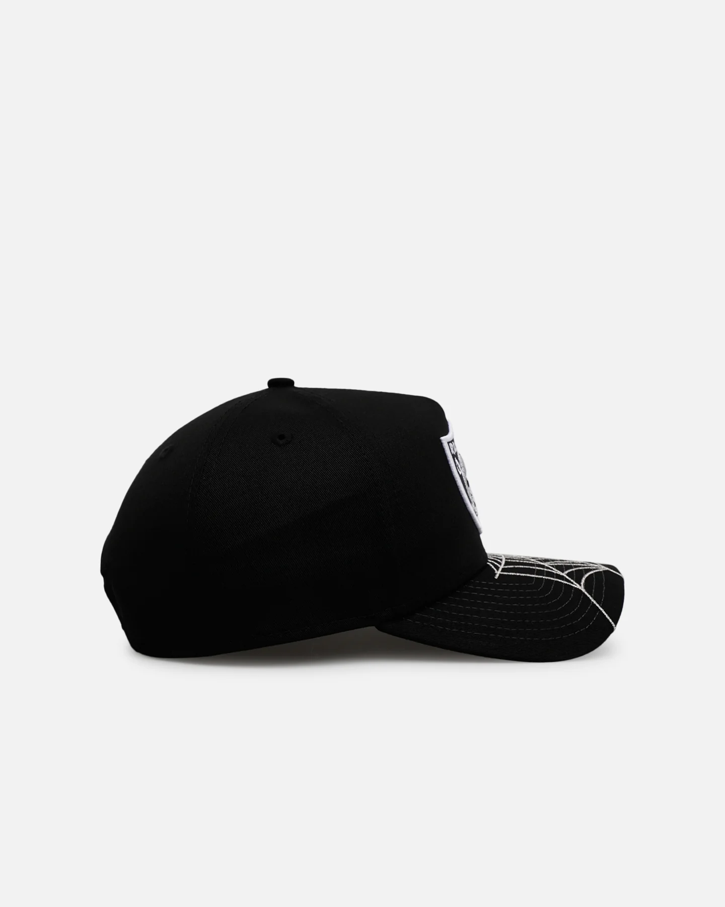 New Era Las Vegas Raiders 'Spider Web Visor' 9FORTY A-Frame Snapback Black - Image 4