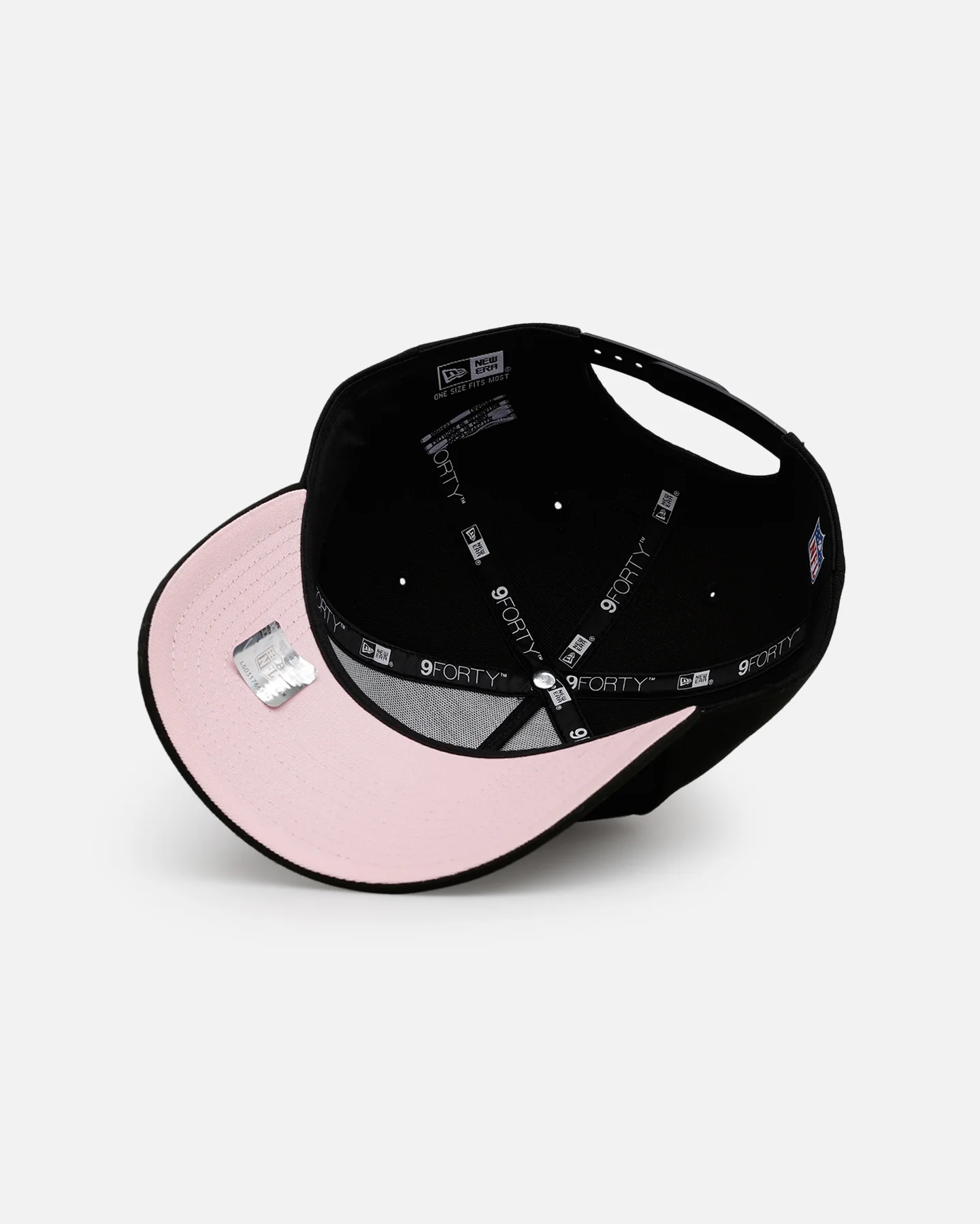 New Era Las Vegas Raiders 'Team Color Hearts' 9FORTY A-Frame Snapback Official Team Color - Image 6
