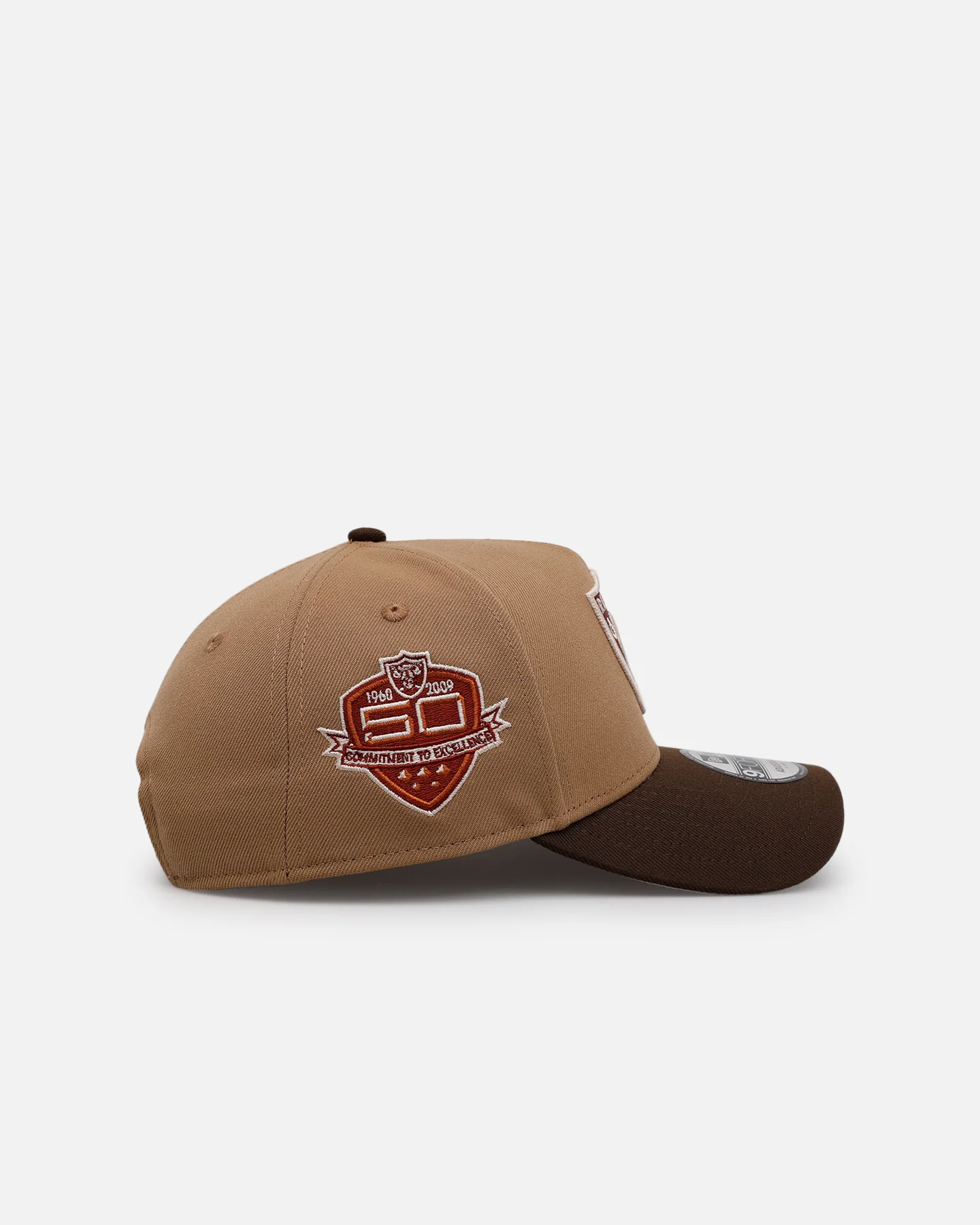 New Era Las Vegas Raiders 'Thanksgiving Football' 9FORTY A-Frame Snapback Khaki - Image 3