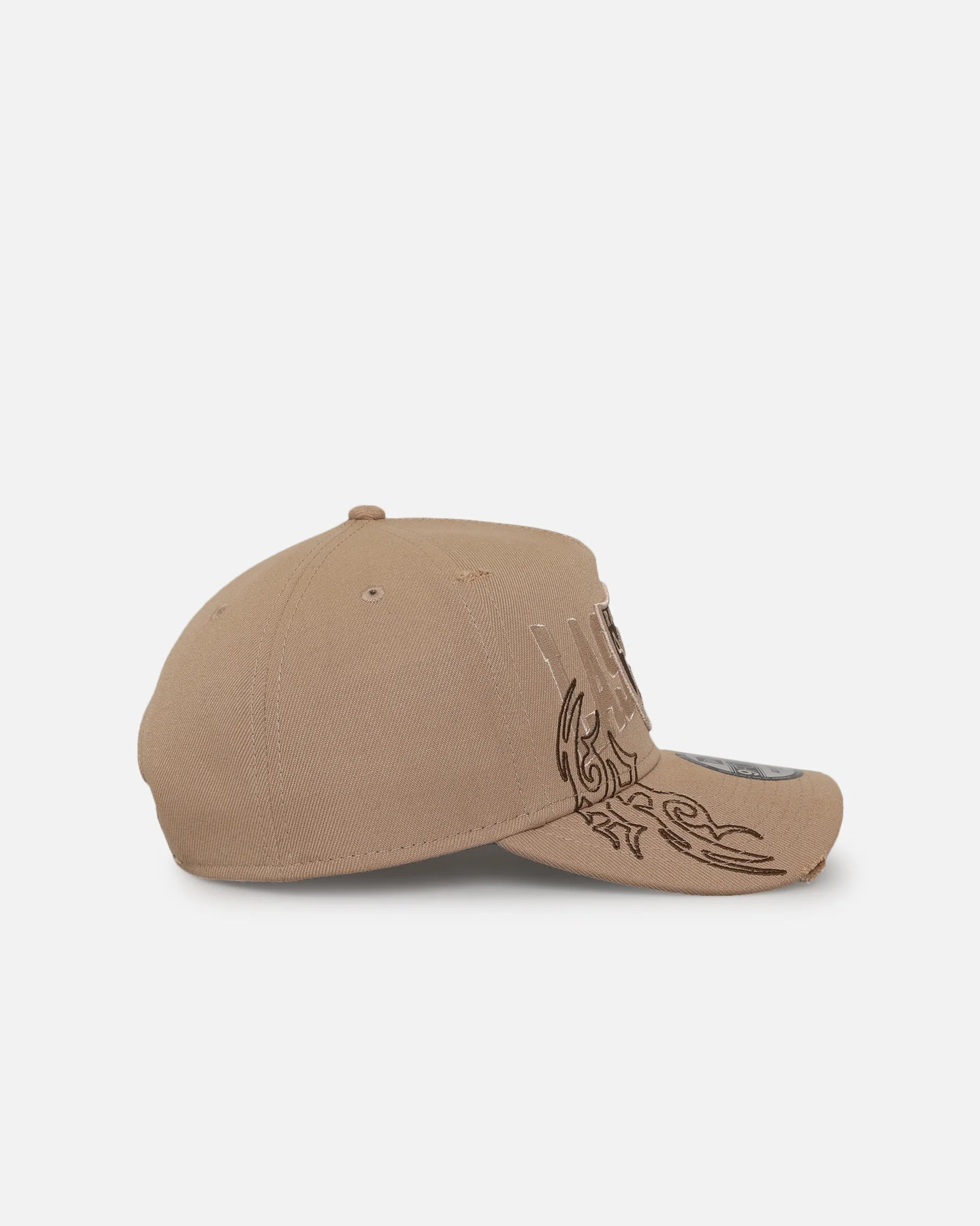 New Era Las Vegas Raiders 'Tribal' 9FORTY A-Frame Snapback Camel - Image 3