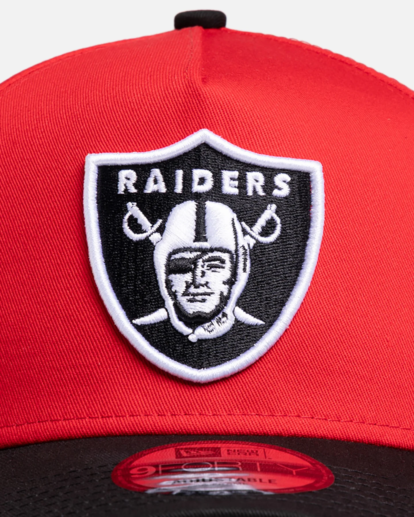 New Era Las Vegas Raiders 'Two-Tone' 9FORTY A-Frame Snapback Red/Black - Image 5
