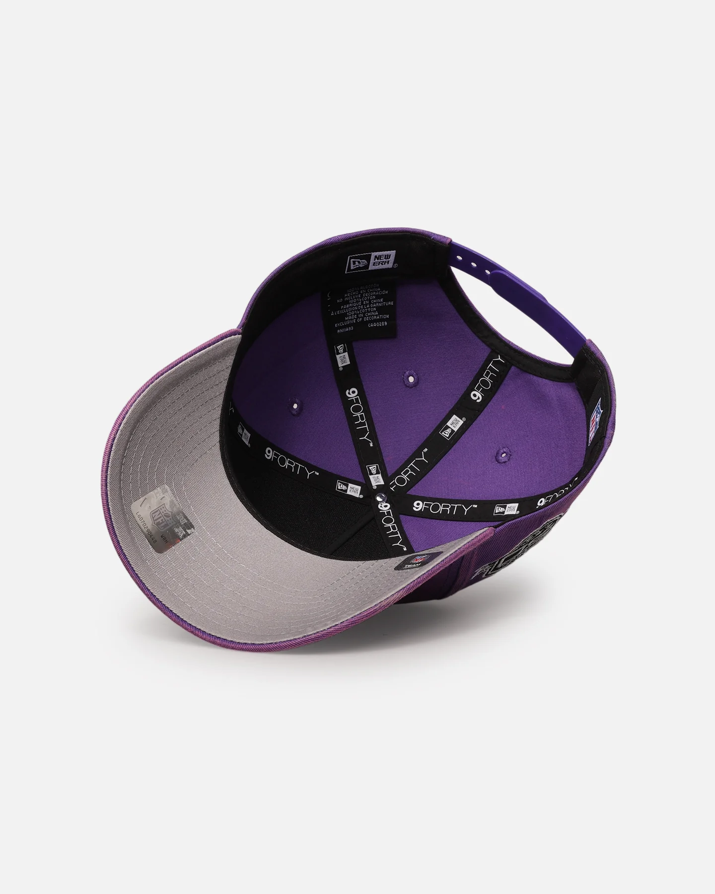 New Era Las Vegas Raiders 'Washed Purple' 9FORTY A-Frame Snapback Washed Purple - Image 6