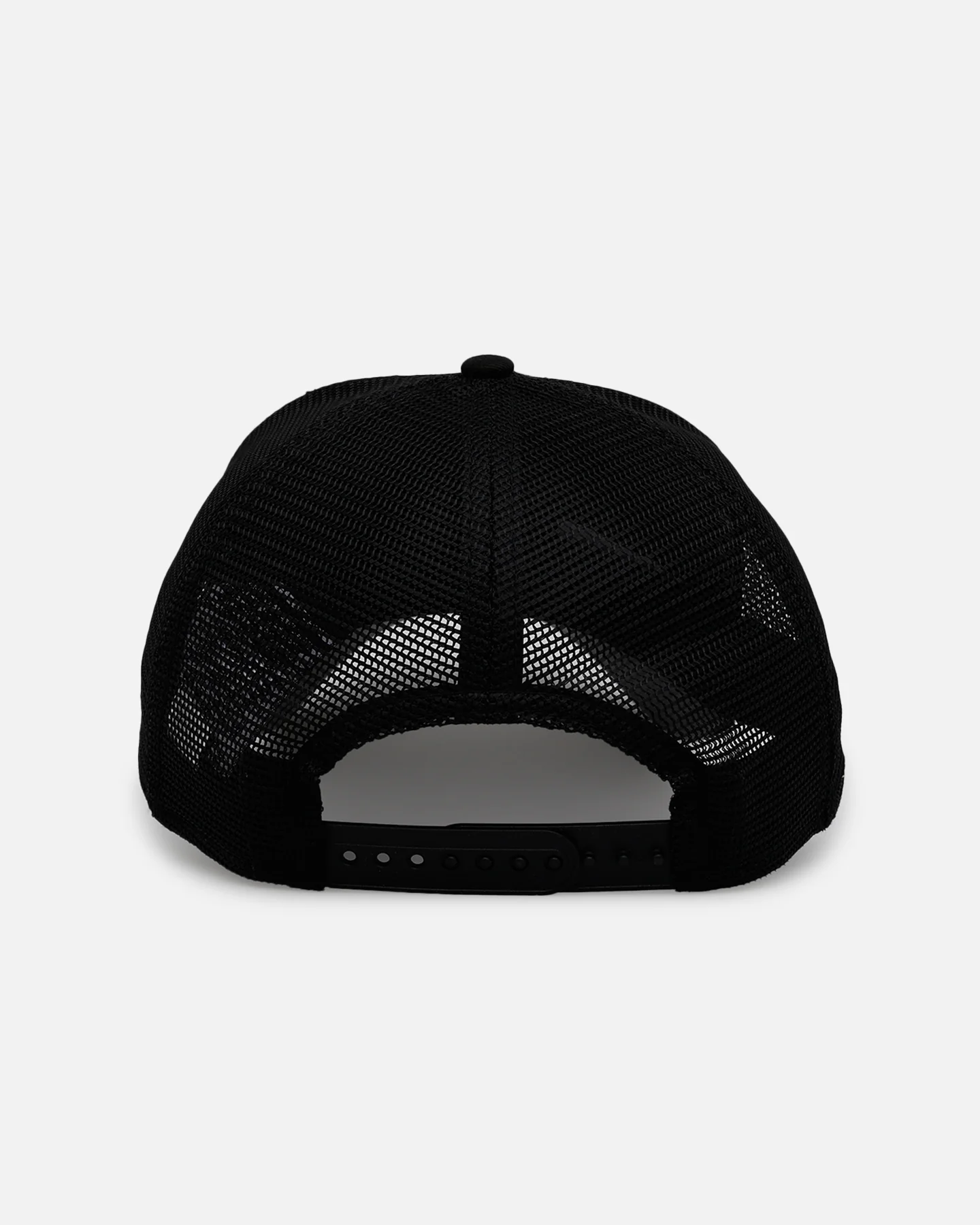 New Era Las Vegas Raiders 'Washed Truckers' 9FORTY A-Frame Trucker Snapback Official Team Color - Image 2