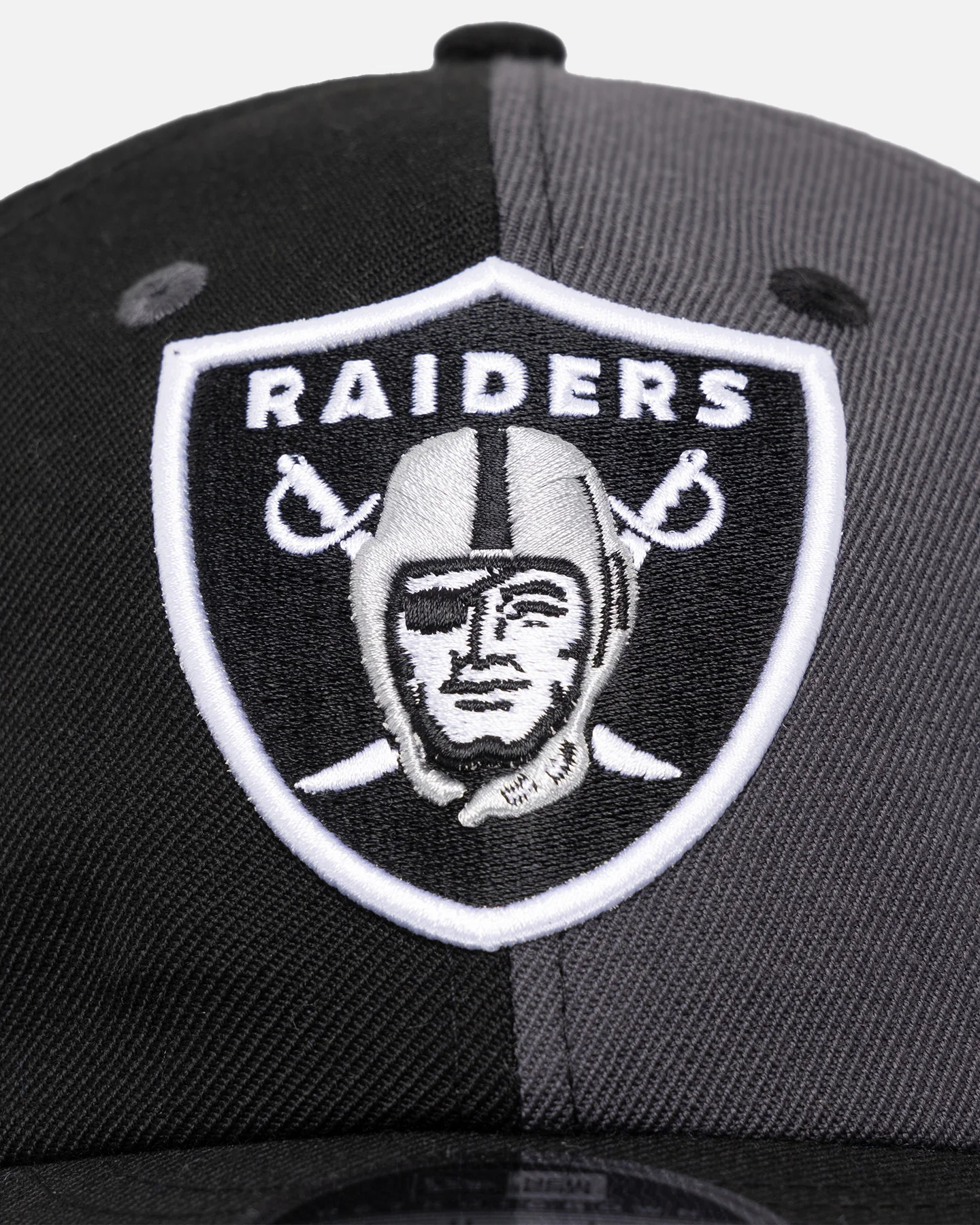 New Era Las Vegas Raiders 'Woollen Shades' 9FIFTY High Crown Strapback OTC - Image 5
