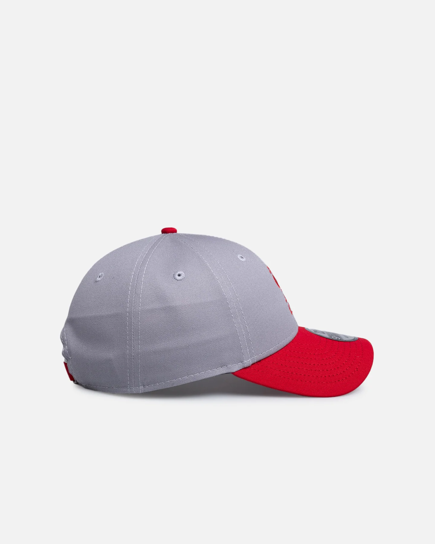 New Era Liverpool FC 'Contrast' 9FORTY Strapback Grey - Image 3