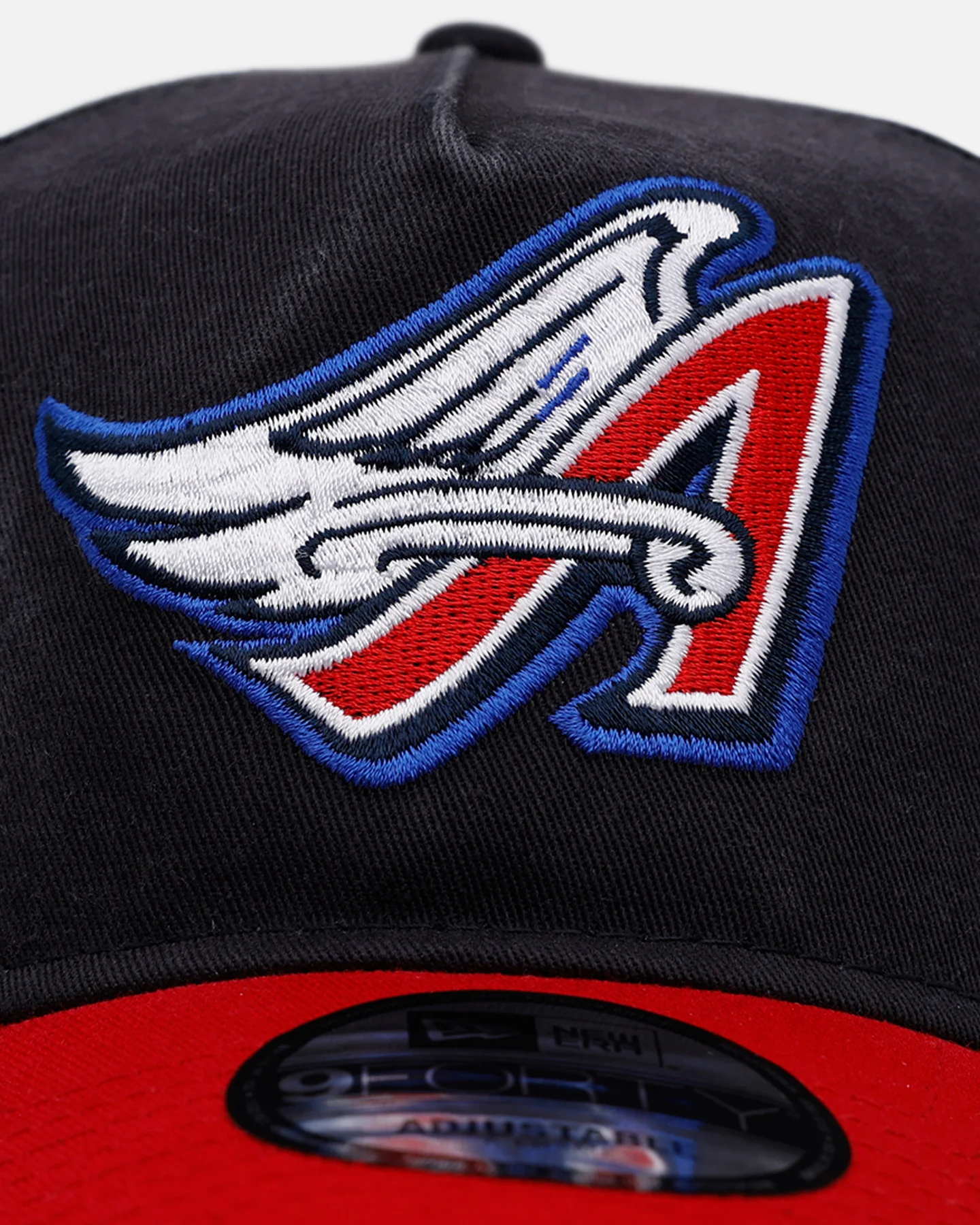 New Era Los Angeles Angels 'Washed Truckers' 9FORTY A-Frame Trucker Snapback Official Team Color - Image 5