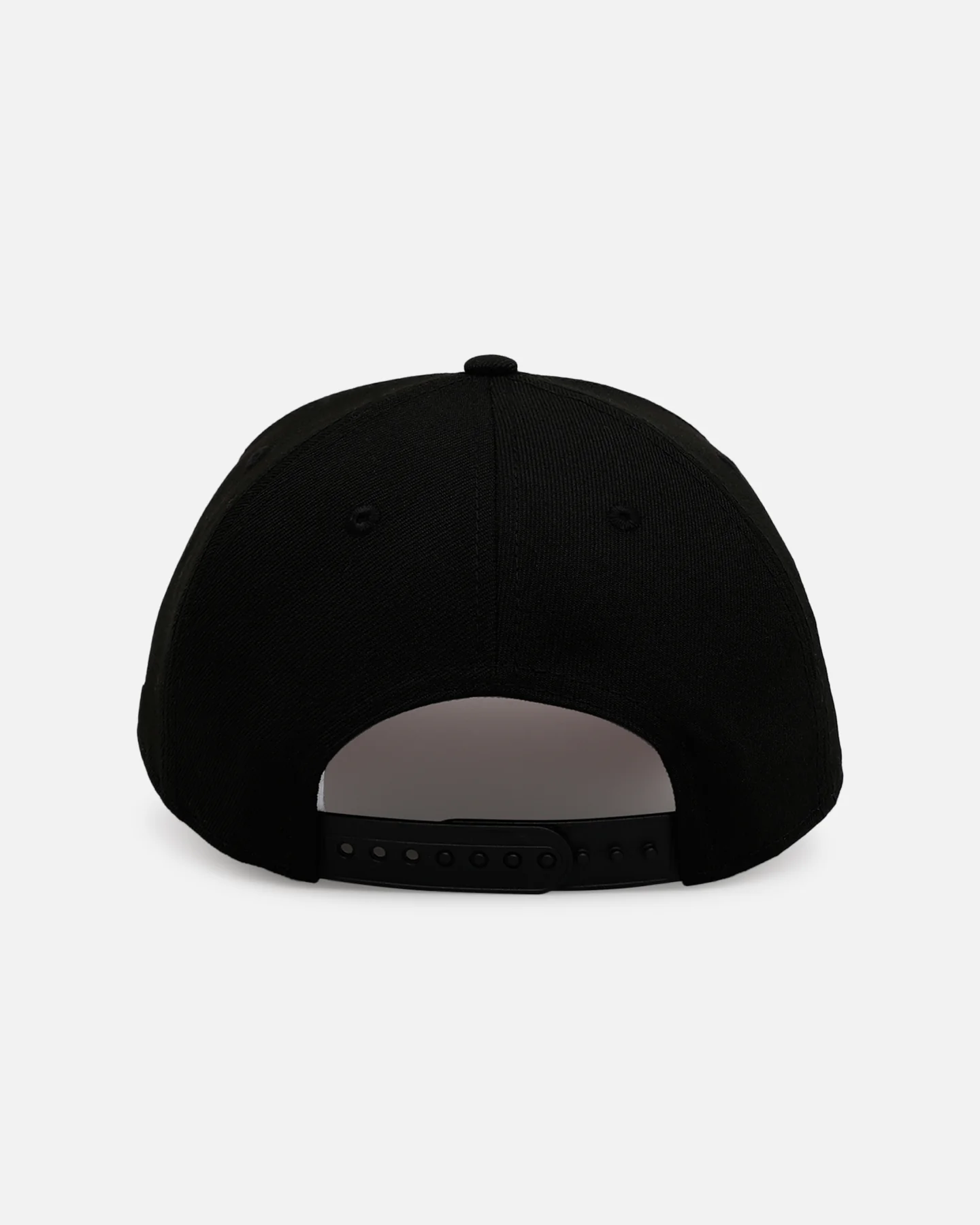 New Era Los Angeles Chargers 'Black And Pink' 9FORTY A-Frame Snapback Black/Pink - Image 2