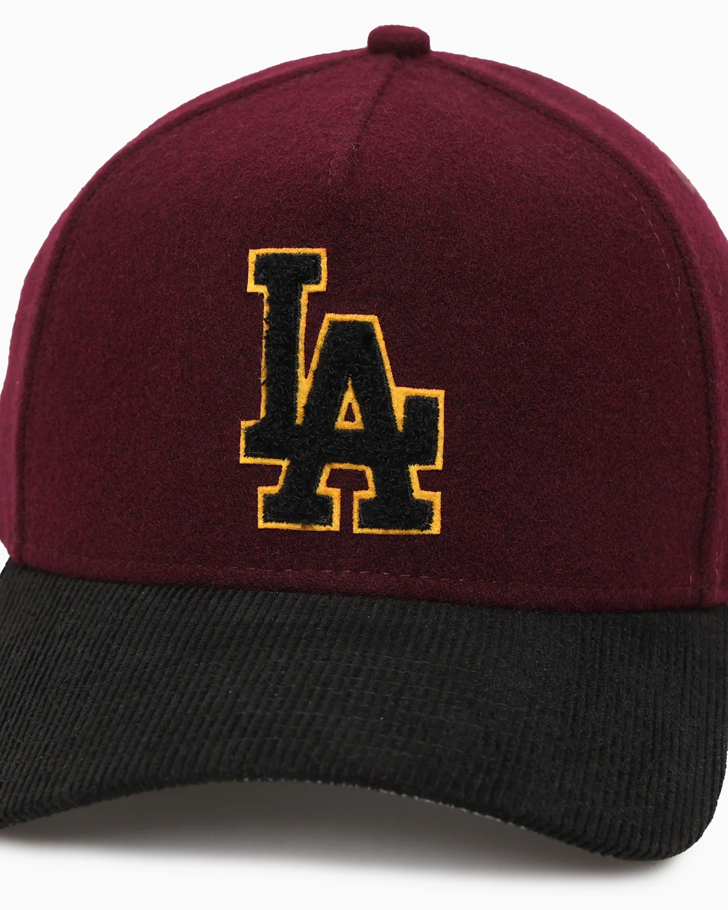 New Era Los Angeles Dodgers 'Large Chenille' 9FORTY A-Frame Snapback Maroon - Image 3