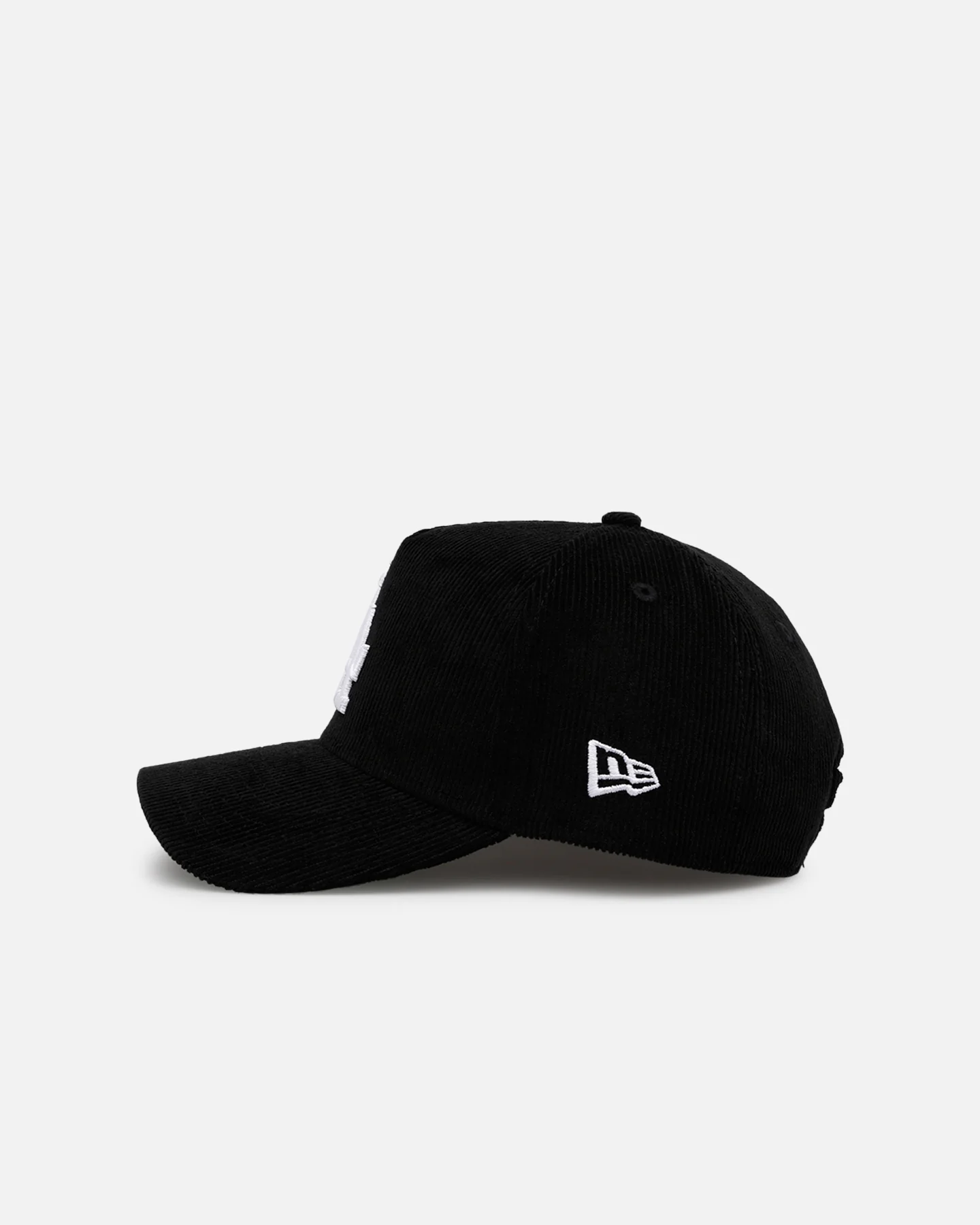 New Era Los Angeles Dodgers 'Black Cord' 9FORTY A-Frame Corduroy Snapback Black - Image 5