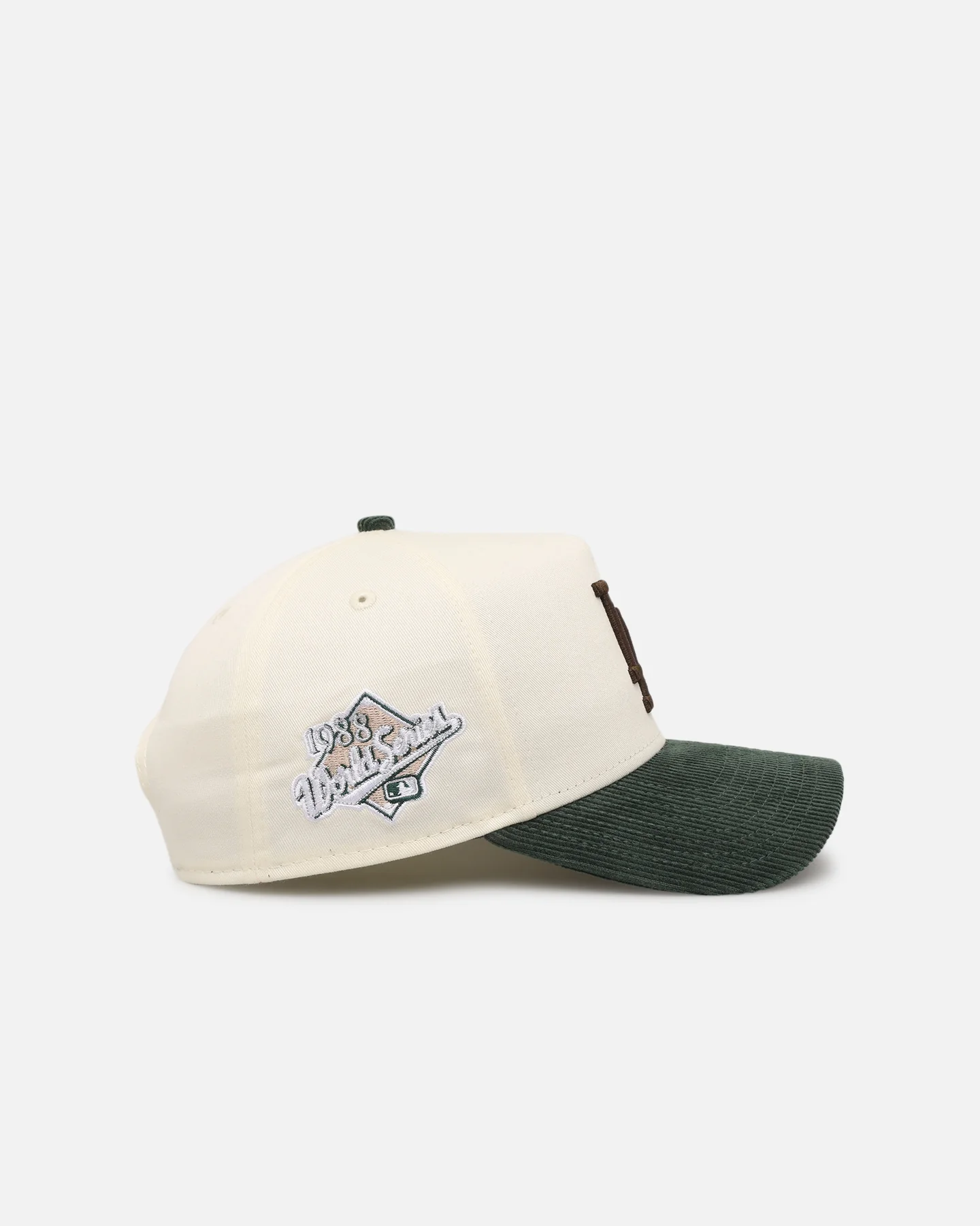 New Era Los Angeles Dodgers 'Chrome White Green' Corduroy Visor 9FORTY A-Frame Snapback Chrome - Image 3
