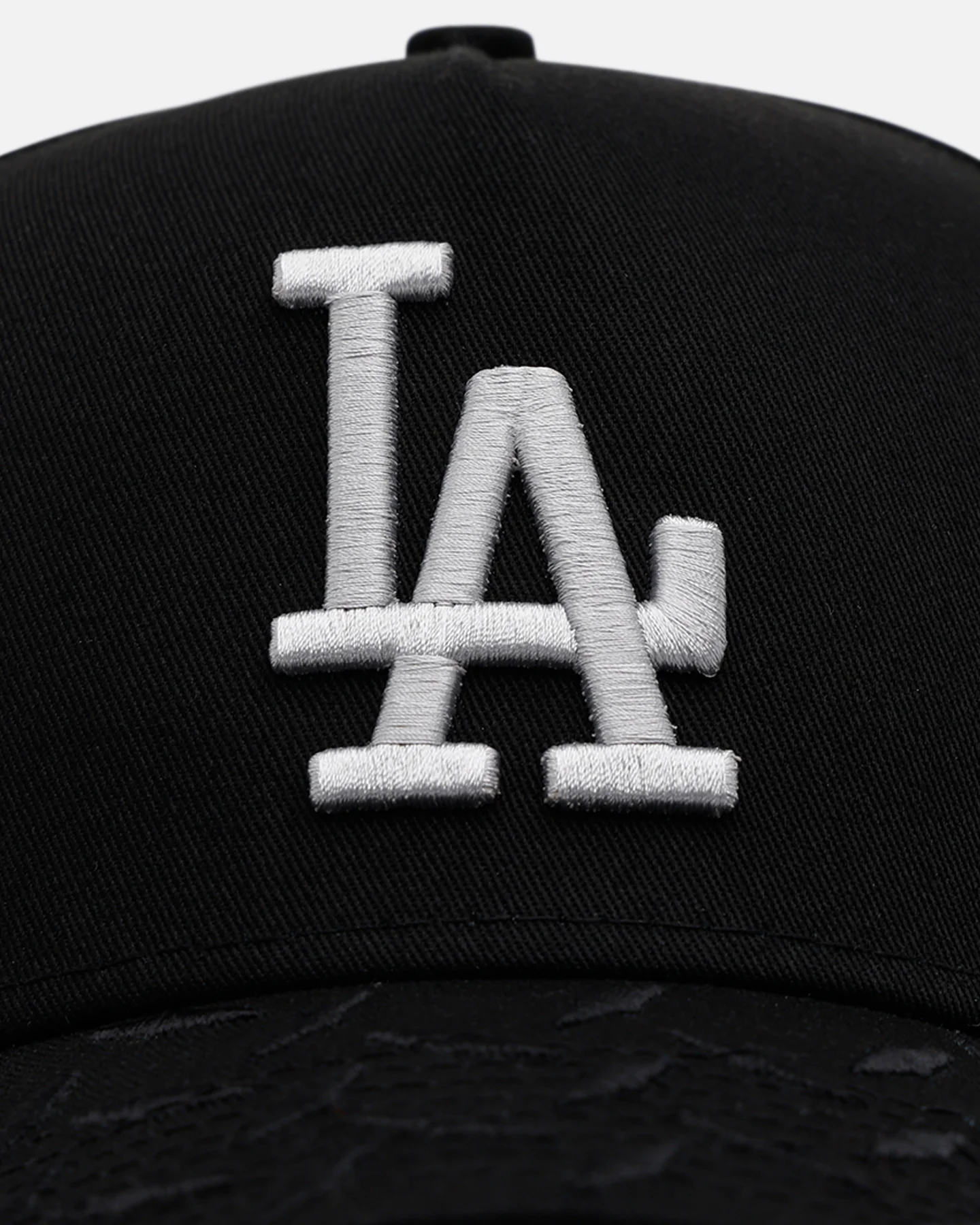 New Era Los Angeles Dodgers 'Dark Steel' 9FORTY A-Frame Snapback Black/Grey - Image 6