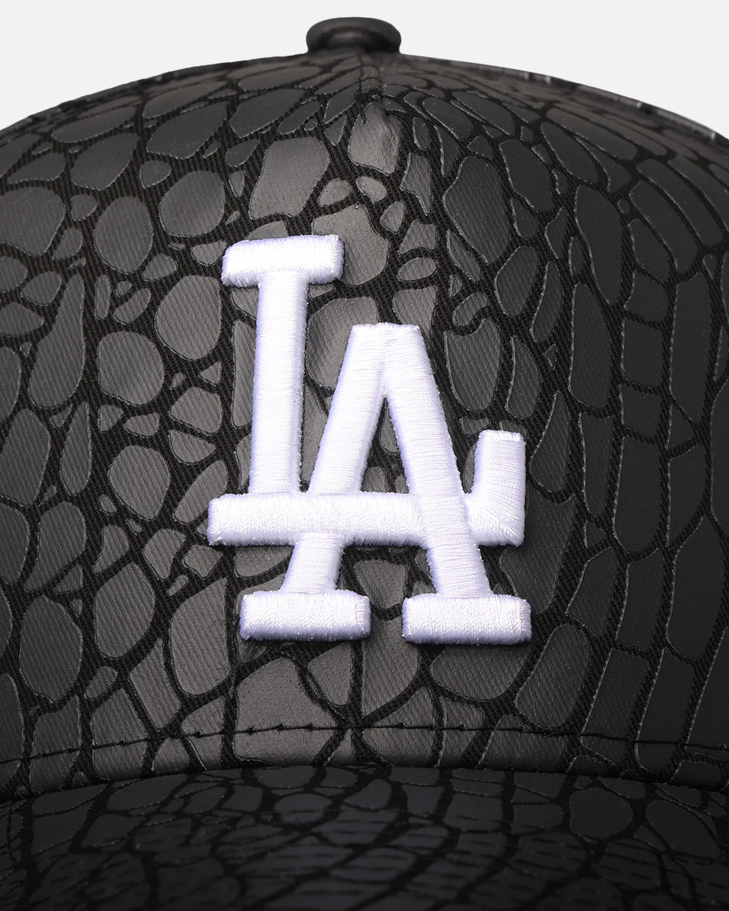 New Era Los Angeles Dodgers 'Croc Skin' 9FORTY A-Frame Snapback Black - Image 5