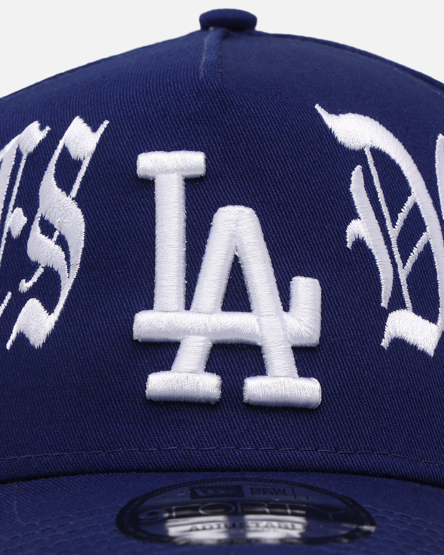 New Era Los Angeles Dodgers 'Gothic Script' 9FORTY A-Frame Snapback Dark Royal/Grey - Image 5
