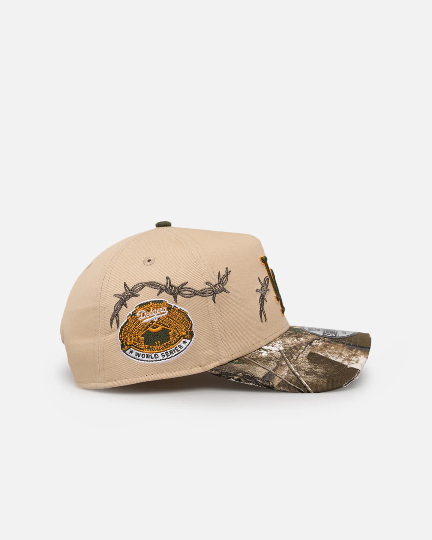 New Era Los Angeles Dodgers 'Real Tree Edge Grit' 9FORTY A-Frame Snapback Oat Milk/Real Tree - Image 3