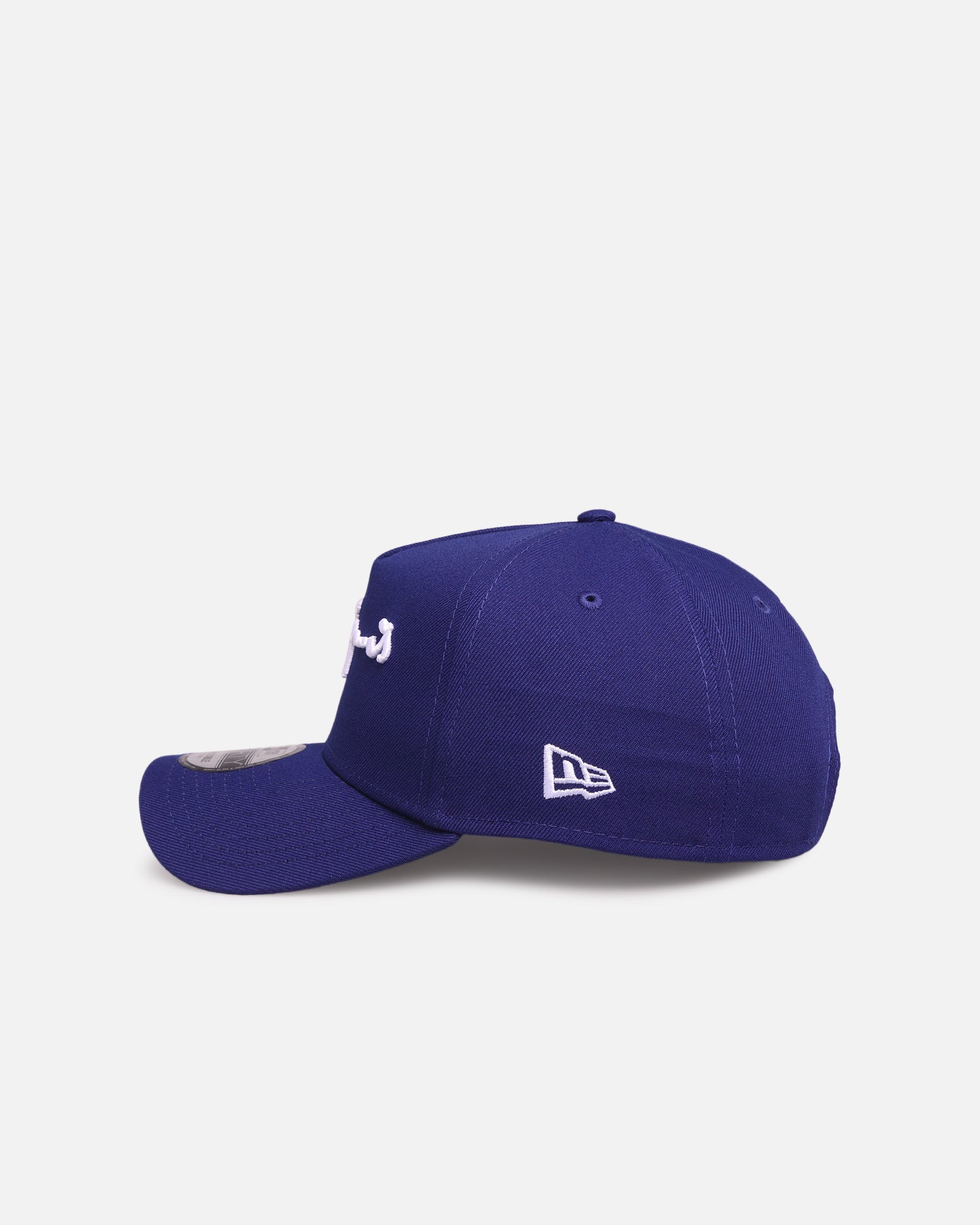 New Era Los Angeles Dodgers 'Hyperfly Katakana x MLB' 9FORTY A-Frame Snapback Official Team Colour - Image 4