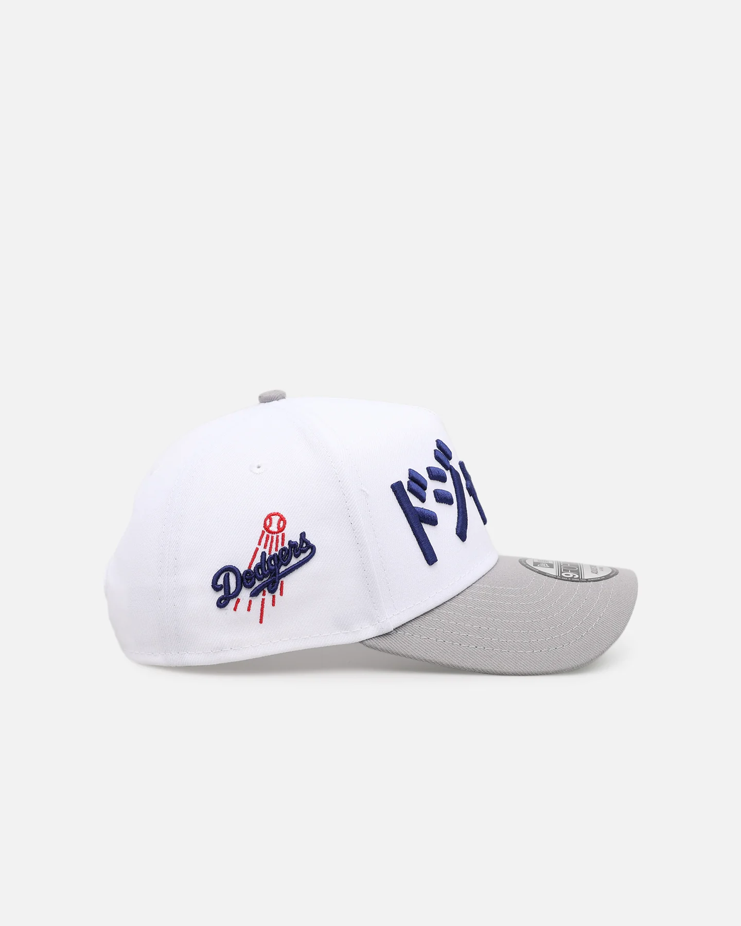 New Era Los Angeles Dodgers 'Japan Pack' Kanji 9FORTY A-Frame Snapback White/Grey - Image 3