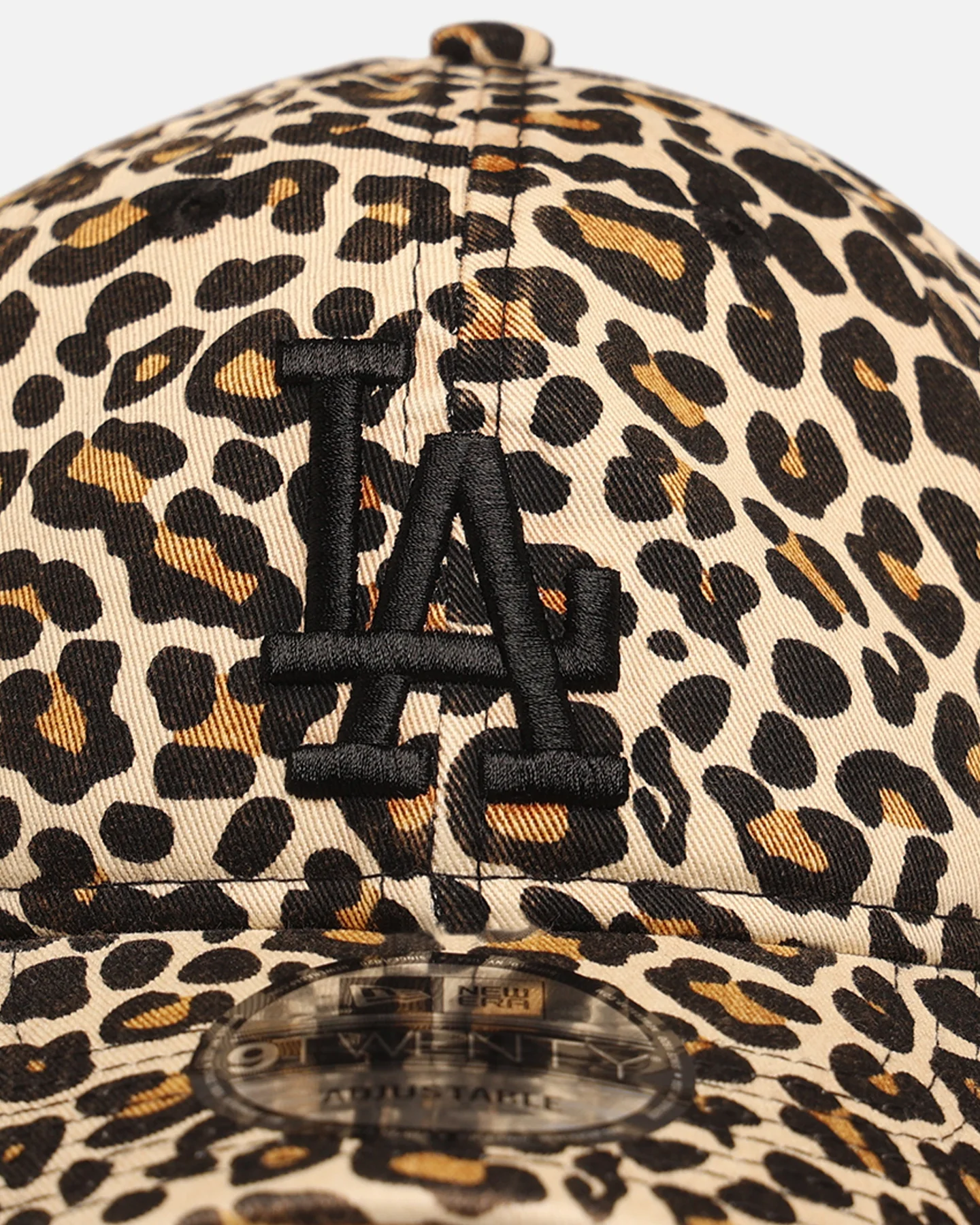 New Era Los Angeles Dodgers 'Leopard Print' 9TWENTY Strapback Leopard - Image 5