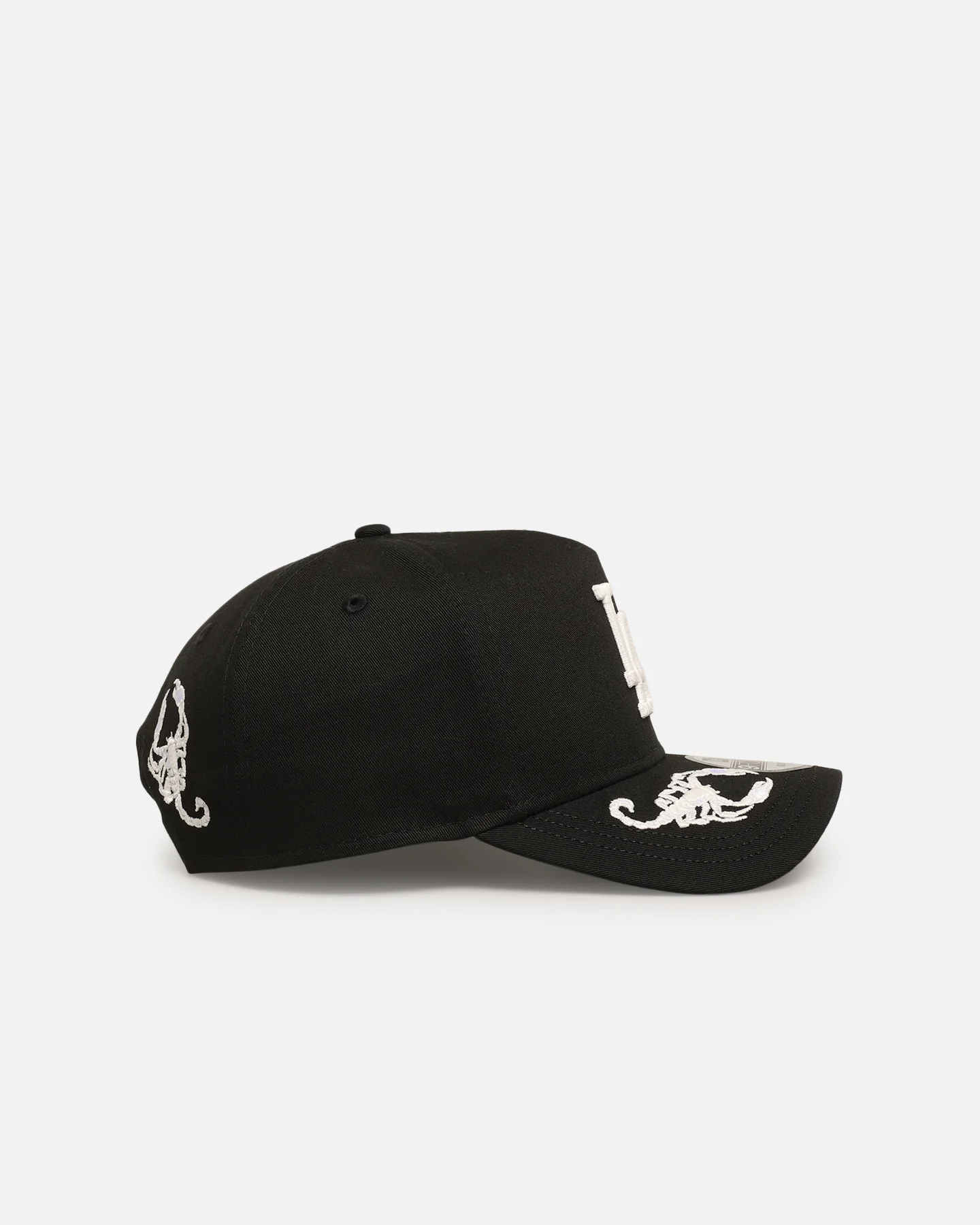 New Era Los Angeles Dodgers 'Scorpion' 9FORTY A-Frame Snapback Black - Image 4