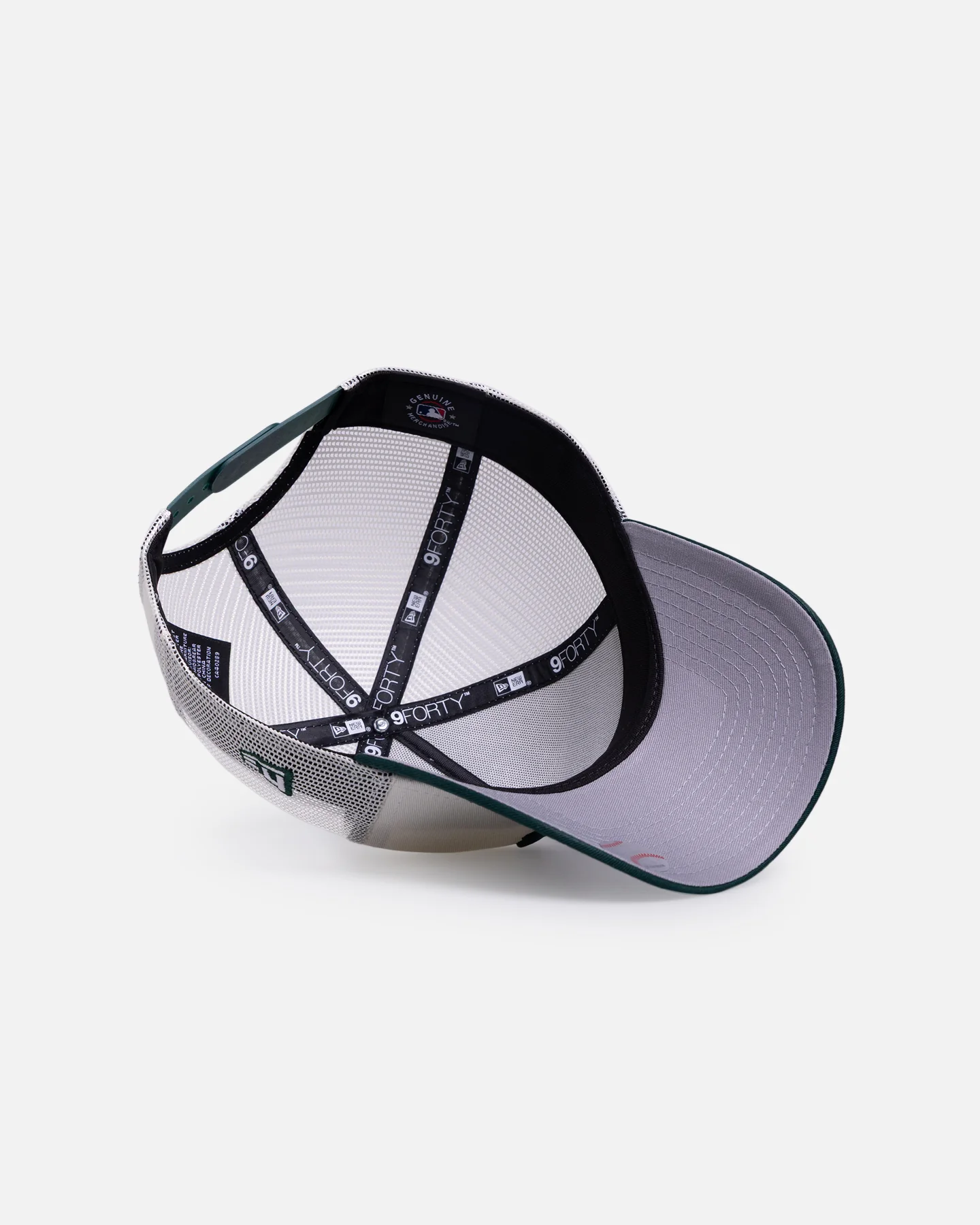 New Era Los Angeles Dodgers 'Upside Down Logo' 9FORTY A-Frame Trucker Snapback White/Green - Image 6