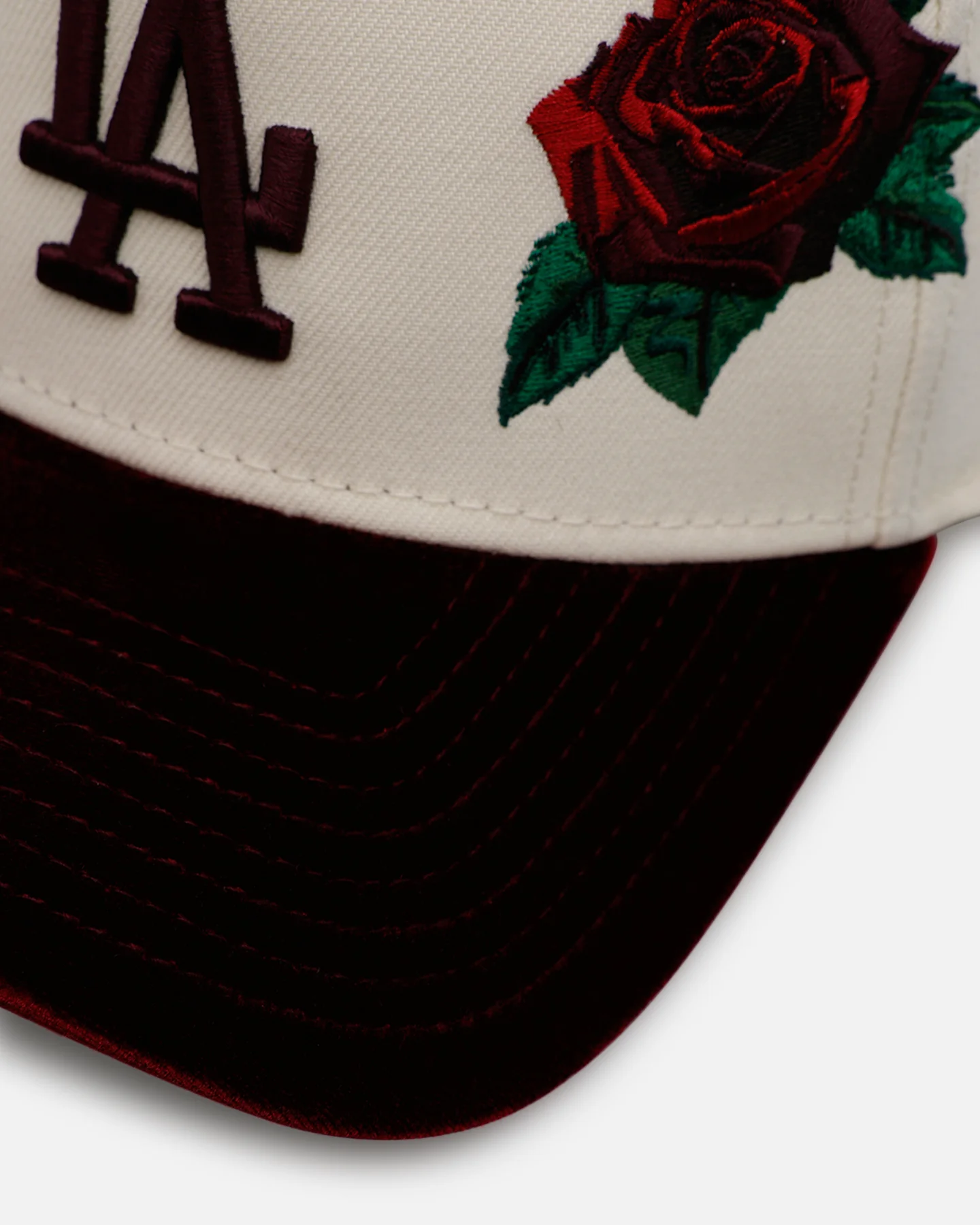 New Era Los Angeles Dodgers 'Velvet Roses' 9FORTY A-Frame Snapback Chrome - Image 2
