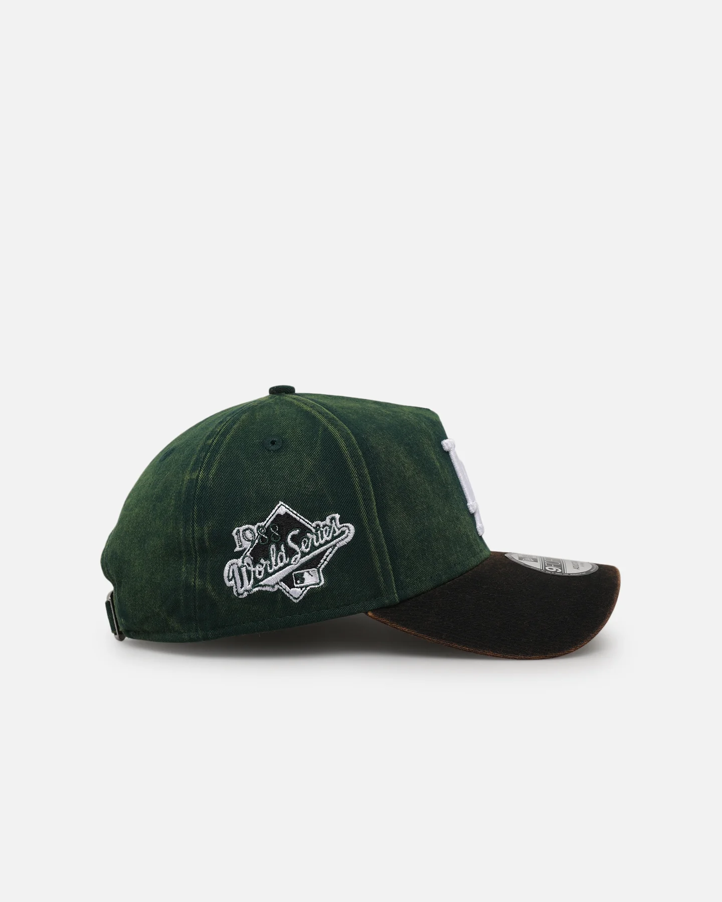 New Era Los Angeles Dodgers 'Washed Green' 9FORTY A-Frame Strapback Green/Black - Image 3