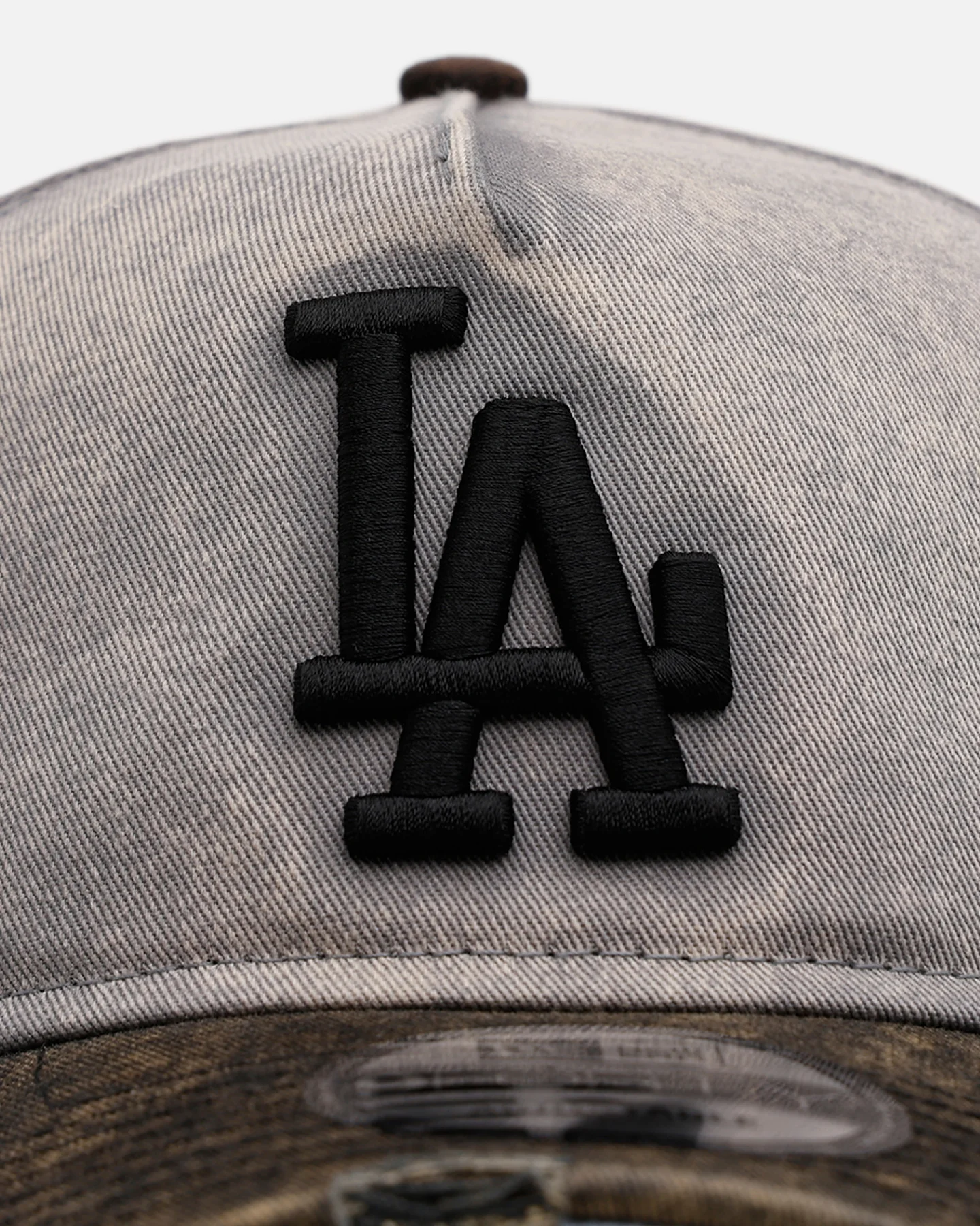New Era Los Angeles Dodgers 'Washed Storm Gray' 9FORTY A-Frame Snapback Gray - Image 5