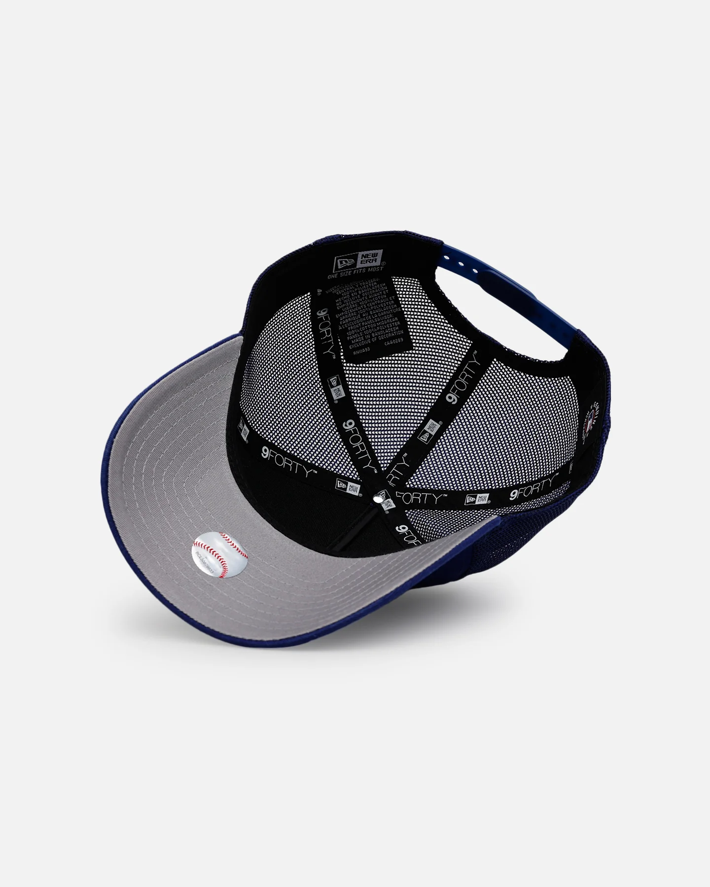 New Era Los Angeles Dodgers 'Washed Truckers' 9FORTY A-Frame Trucker Snapback Official Team Color - Image 6