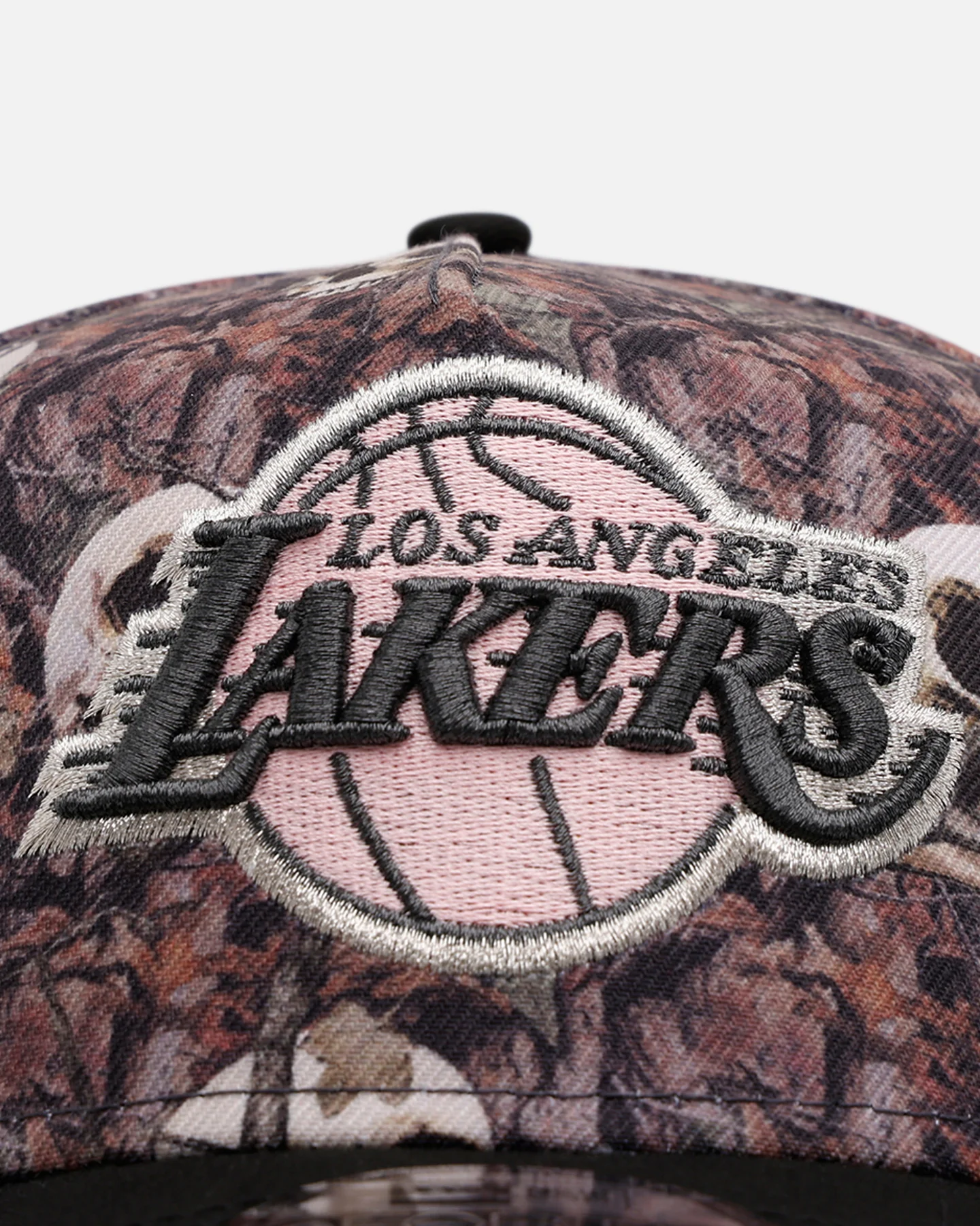 New Era Los Angeles Lakers 'Camo Skulls' 9FORTY A-Frame Snapback Camo - Image 5