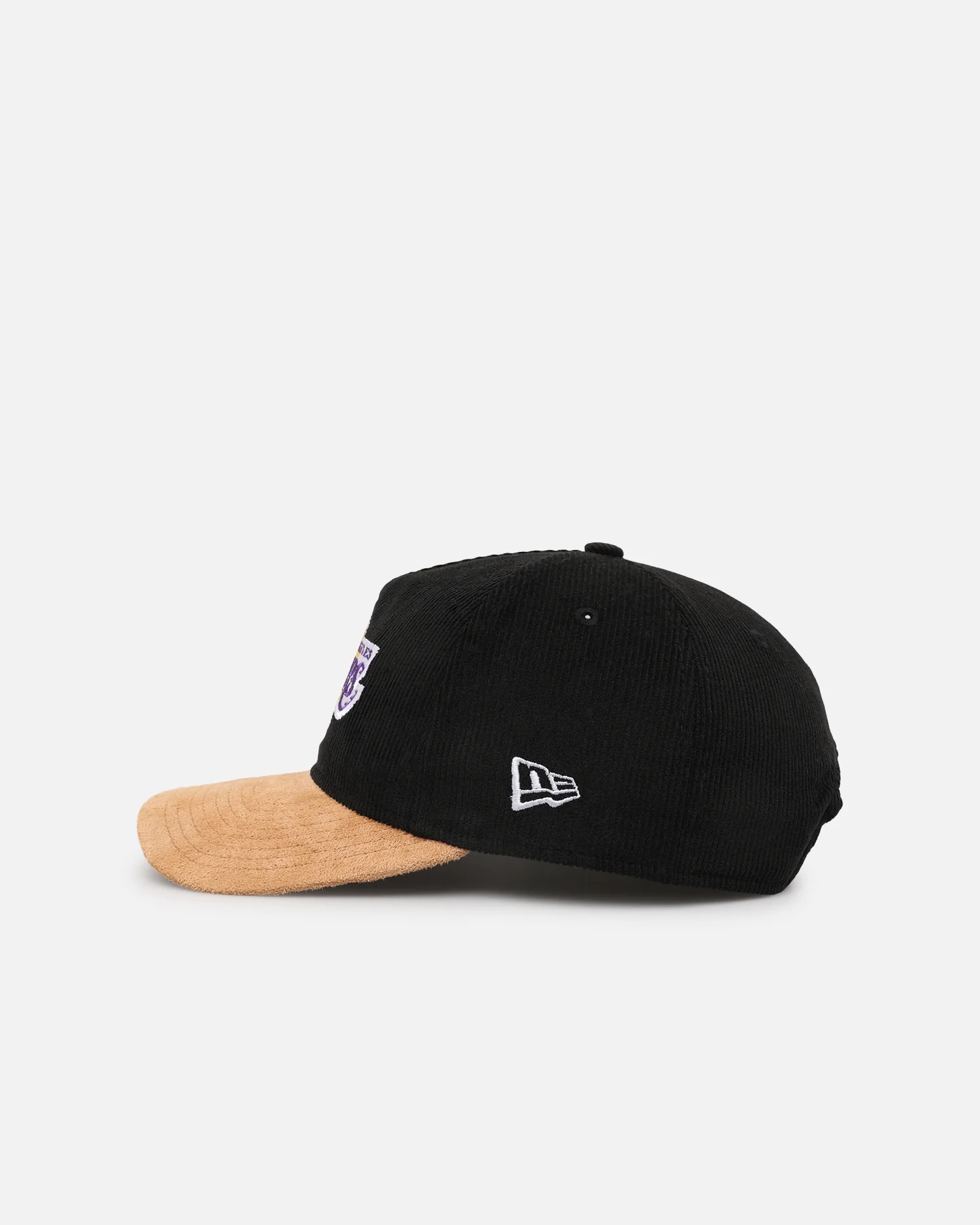 New Era Los Angeles Lakers 'Corduroy Suede' Pre-Curved Golfer Snapback Washed Black - Image 5
