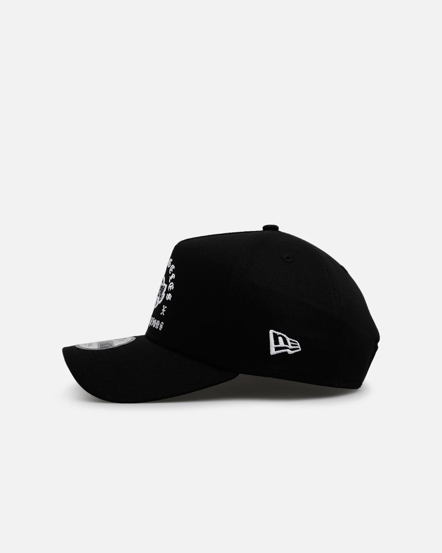 New Era Los Angeles Lakers 'Gothic Arch 2.0' 9FORTY A-Frame Snapback Black/White - Image 4