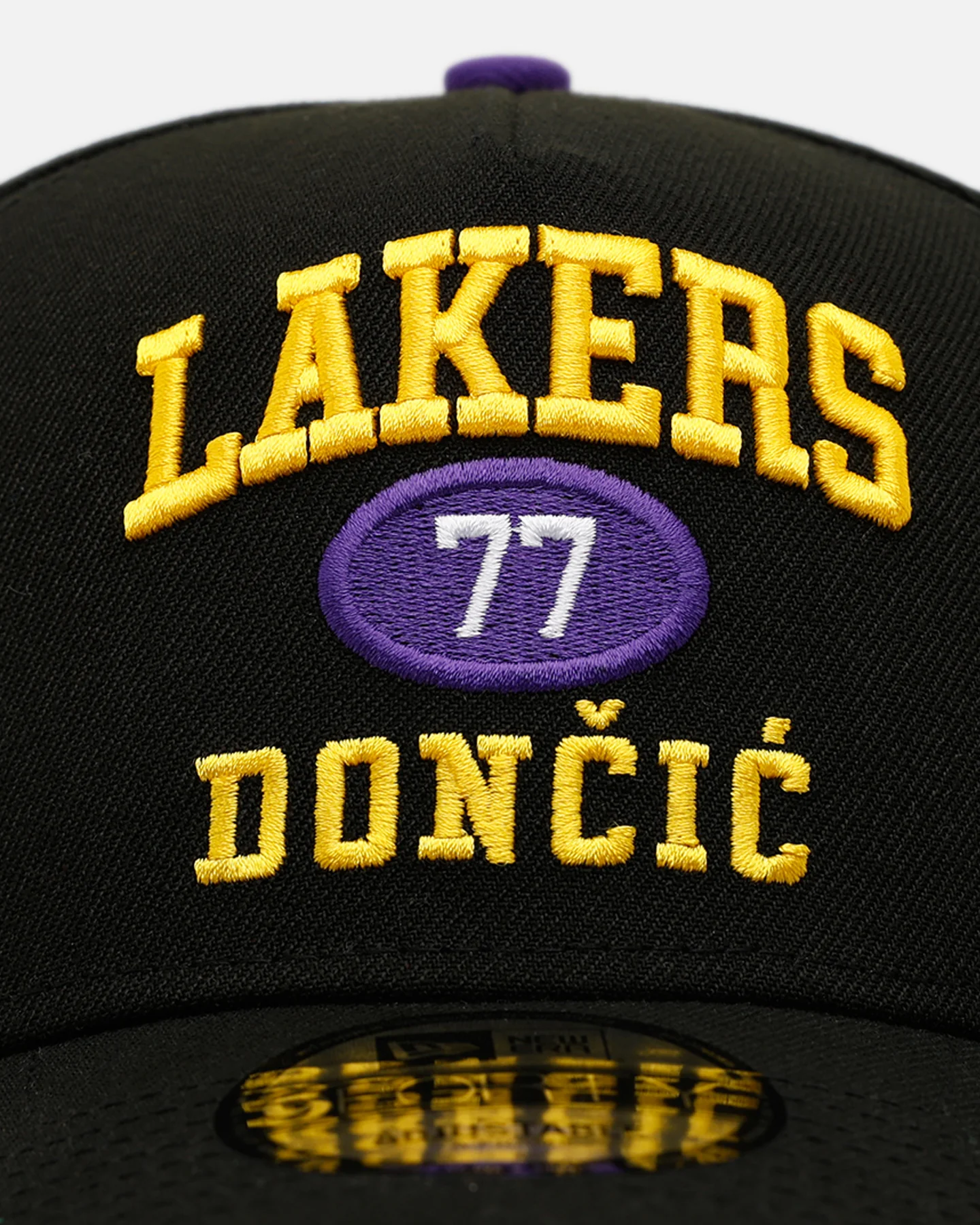 New Era Los Angeles Lakers 'NBA Signature' Doncic #77 9FORTY A-Frame Snapback Official Team Color - Image 5