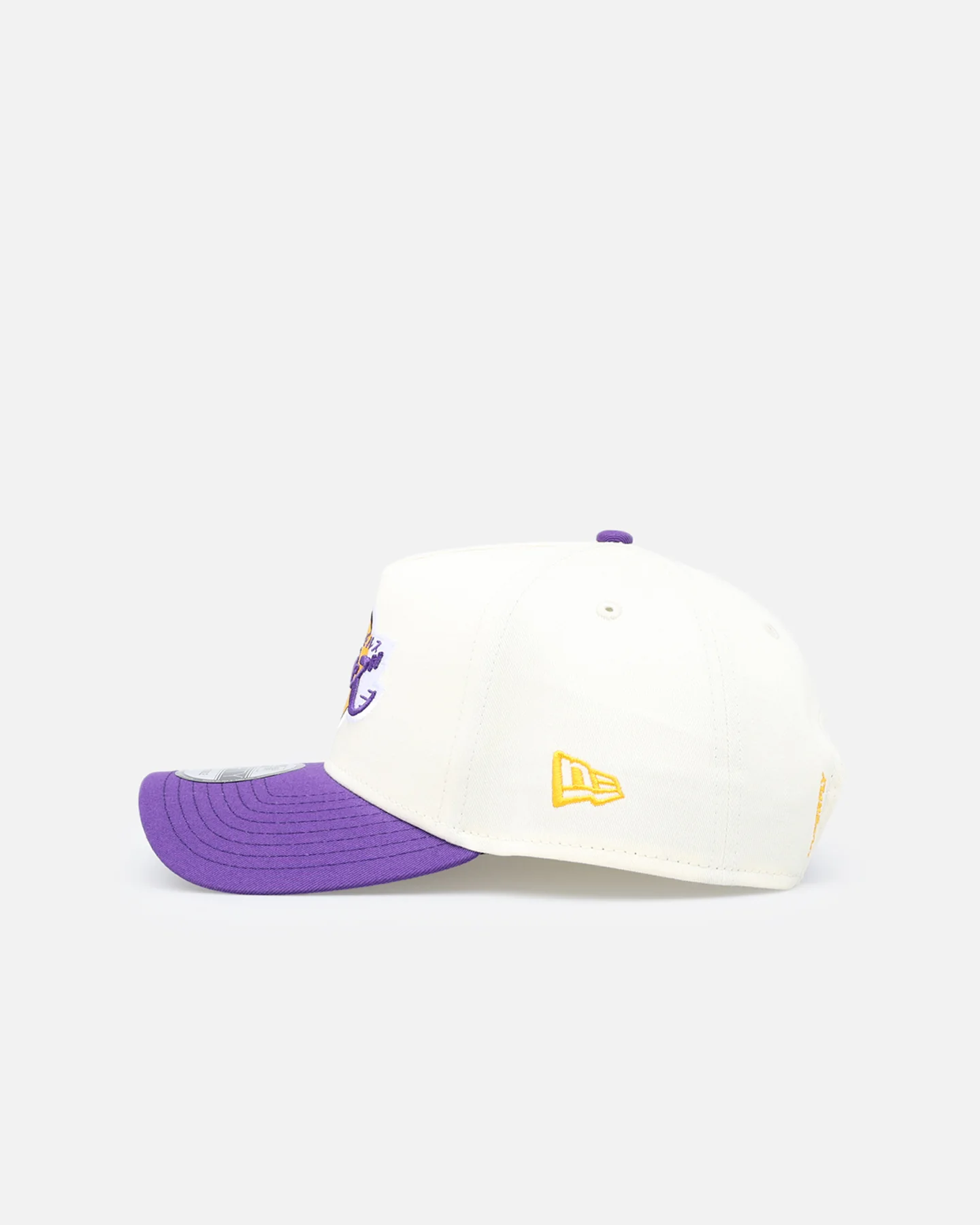 New Era Los Angeles Lakers 'NBA X Hyperfly' 9FORTY A-Frame Snapback Chrome White - Image 4
