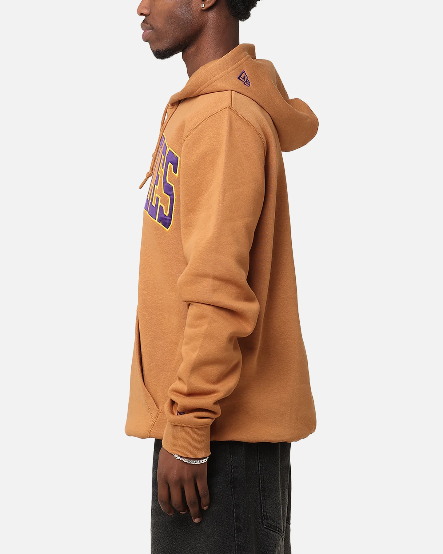 New Era Los Angeles Lakers Pullover Hoodie Medium Beige - Image 5