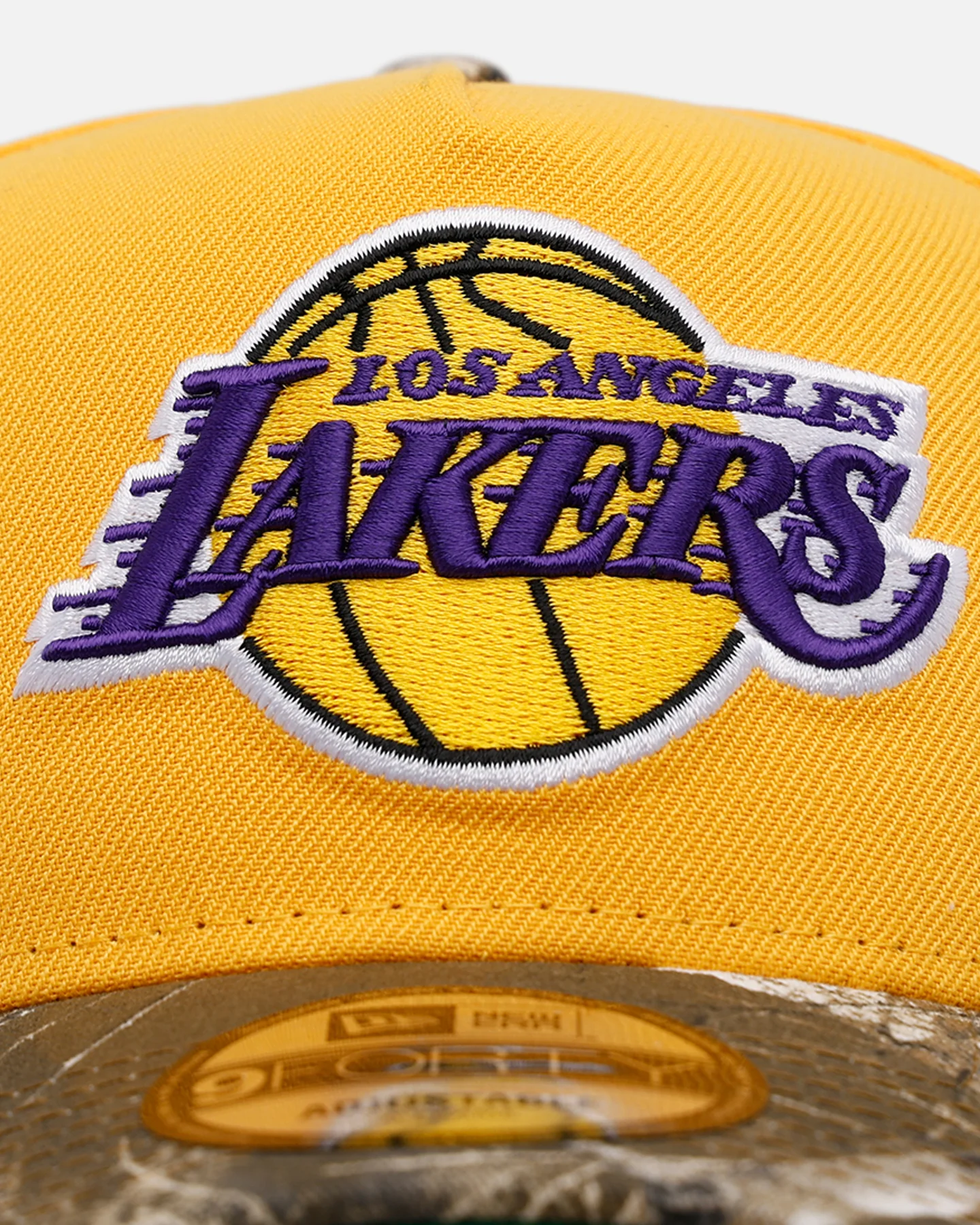 New Era Los Angeles Lakers 'Realtree Visor' 9FORTY A-Frame Snapback Official Team Color - Image 5