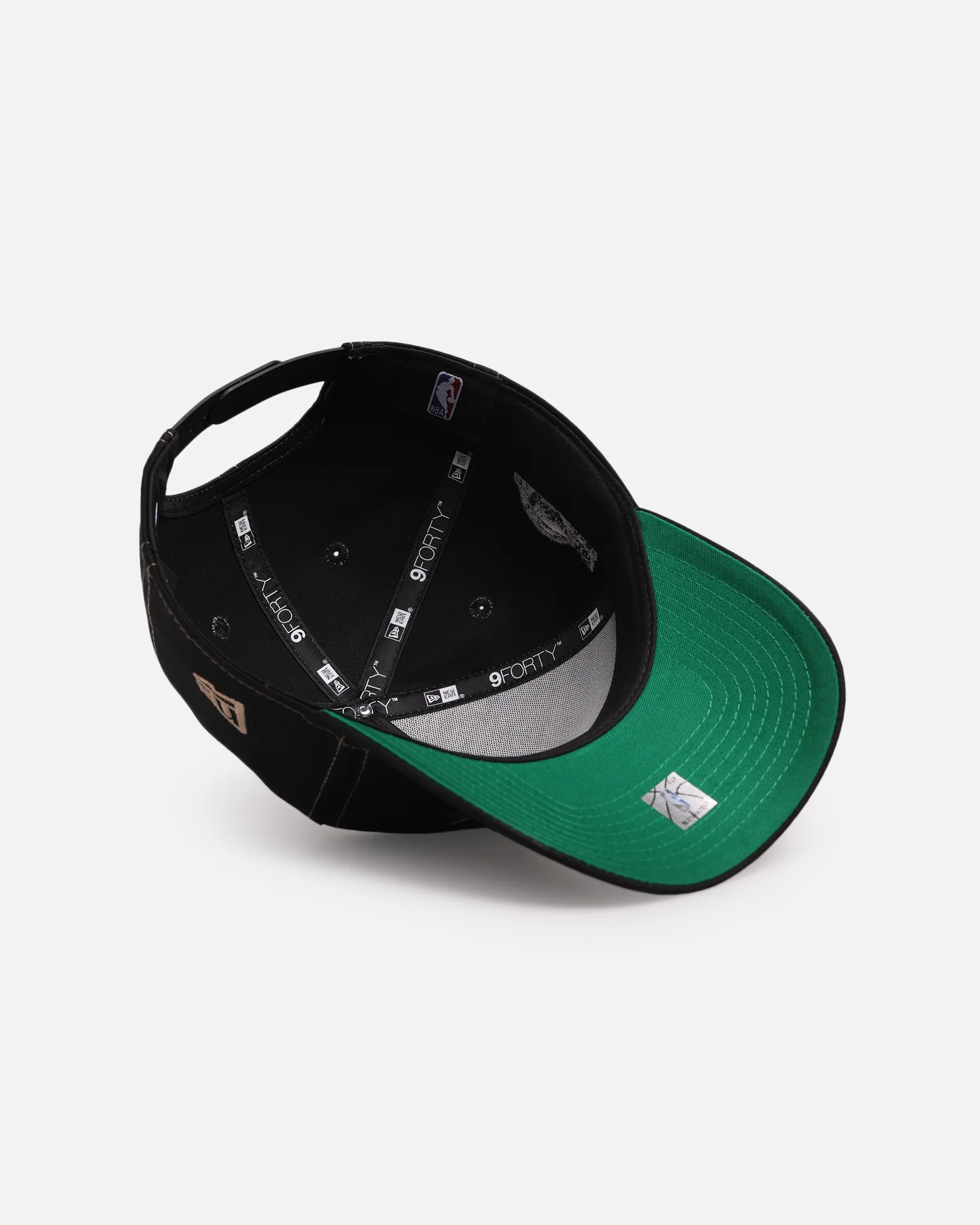 New Era Los Angeles Lakers 'Rope Script' 9FORTY A-Frame Snapback Black/White - Image 6