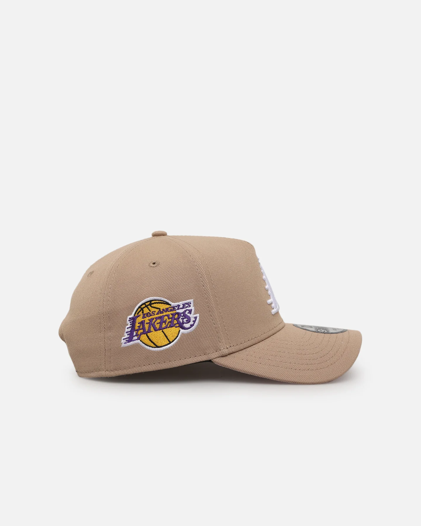 New Era Los Angeles Lakers 'Tan Pink' 9FORTY A-Frame Snapback Tan - Image 3