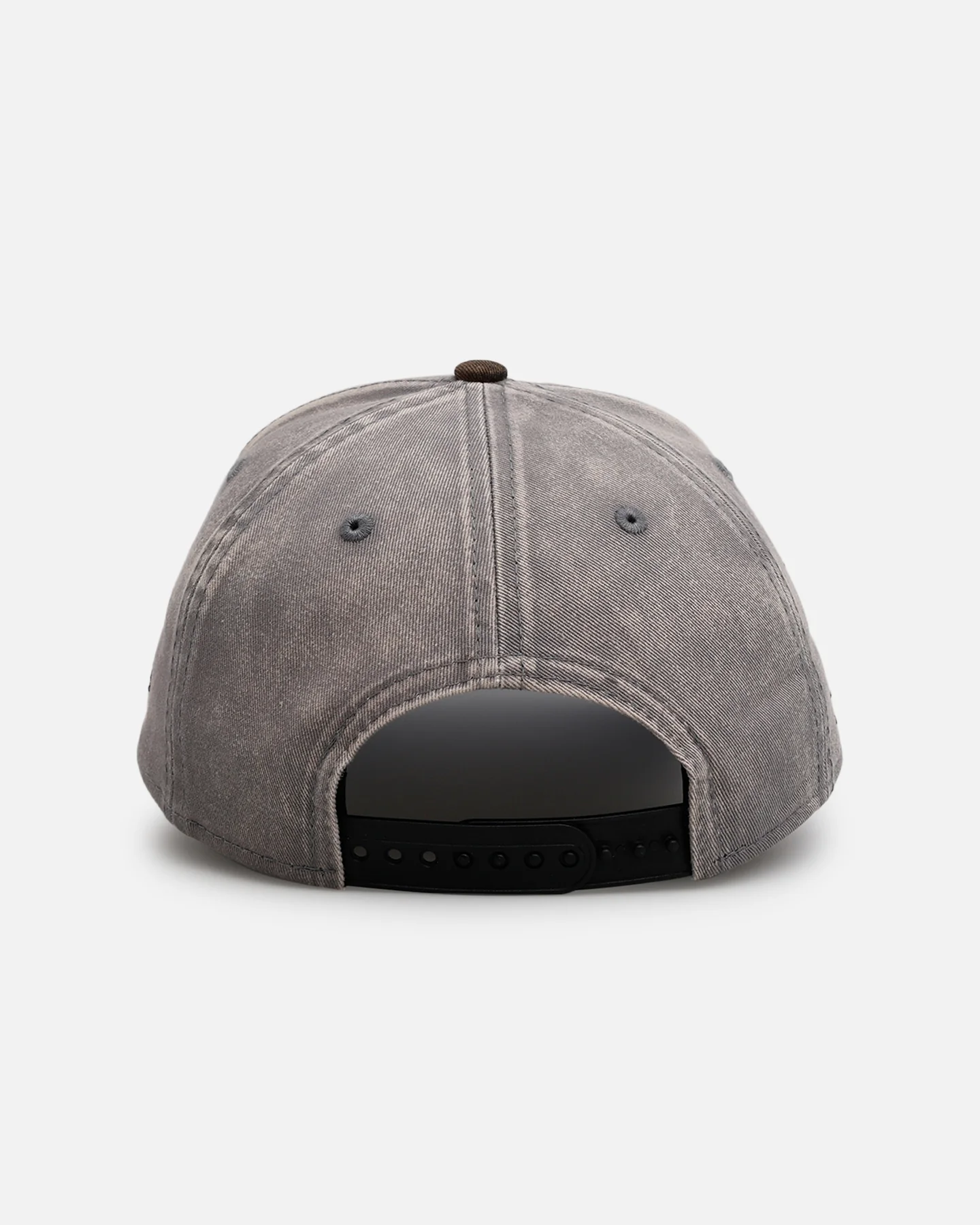 New Era Los Angeles Lakers 'Washed Storm Gray' 9FORTY A-Frame Snapback Gray - Image 2
