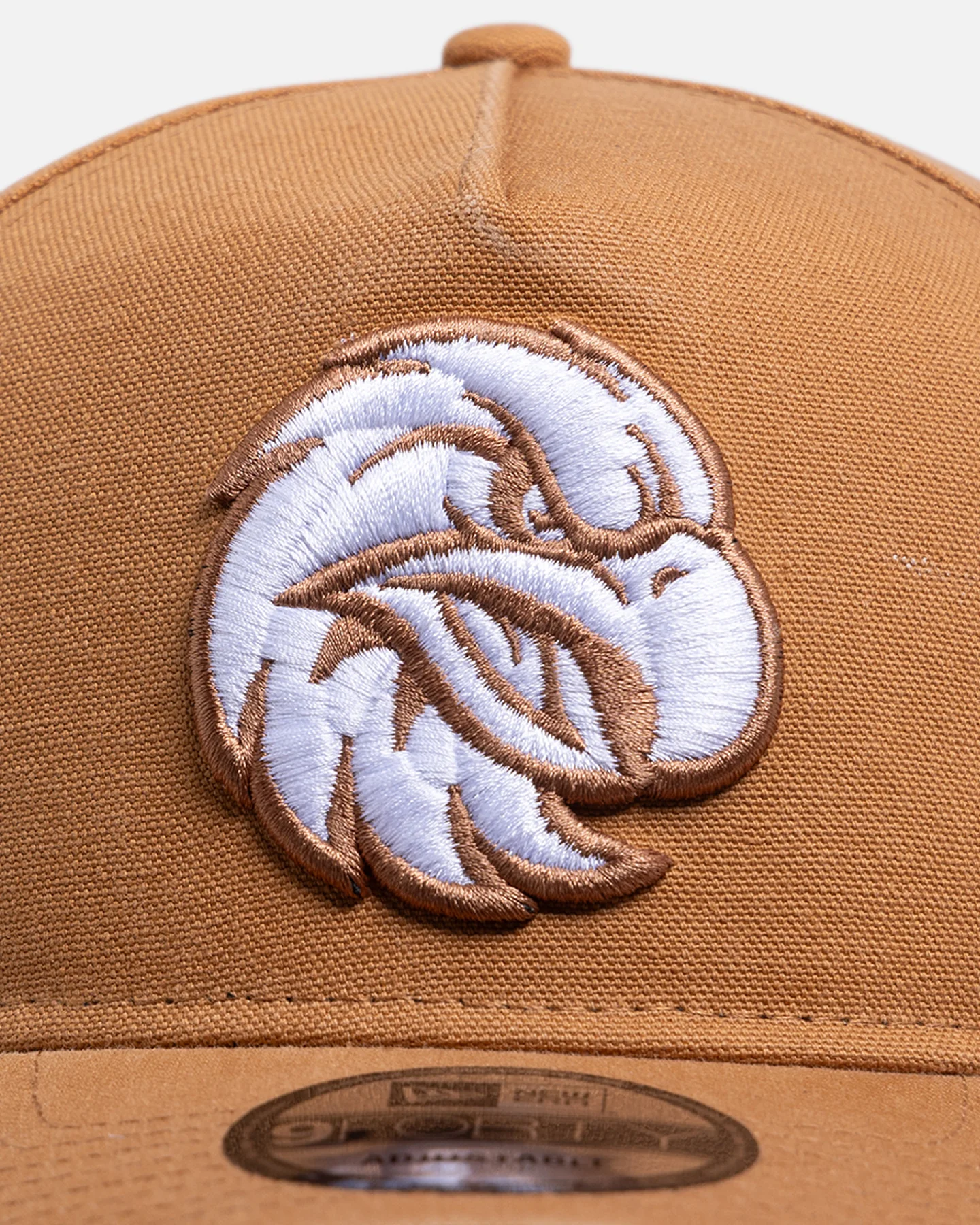 New Era Manly-Warringah Sea Eagles 'NRL 2026' 9FORTY A-Frame Snapback Med Beige - Image 5