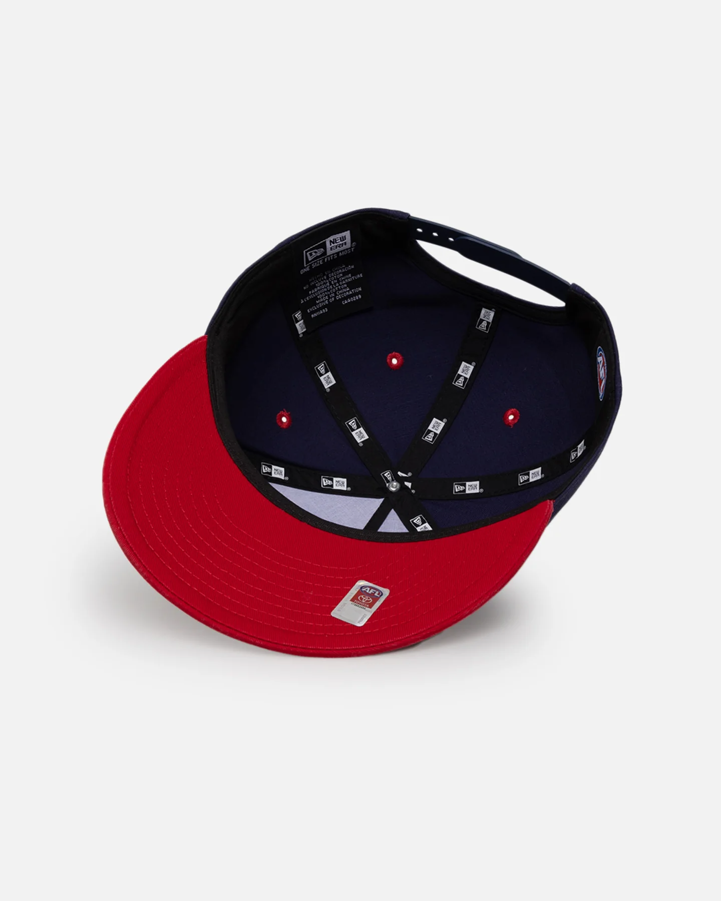 New Era Melbourne Demons Official Team Golfer Snapback OTC - Image 6