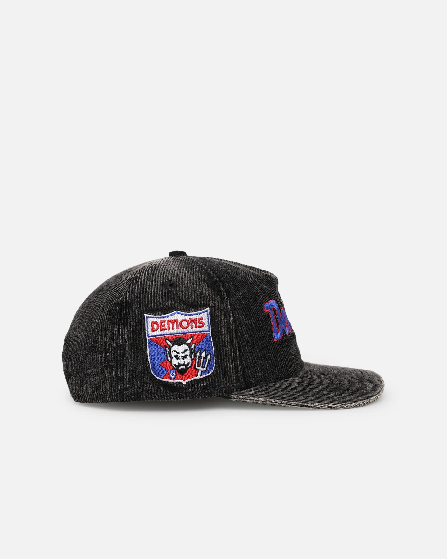 New Era Melbourne Demons 'Washed Corduroy' Pre-Curved Golfer Snapback Black/Kelly Green - Image 3