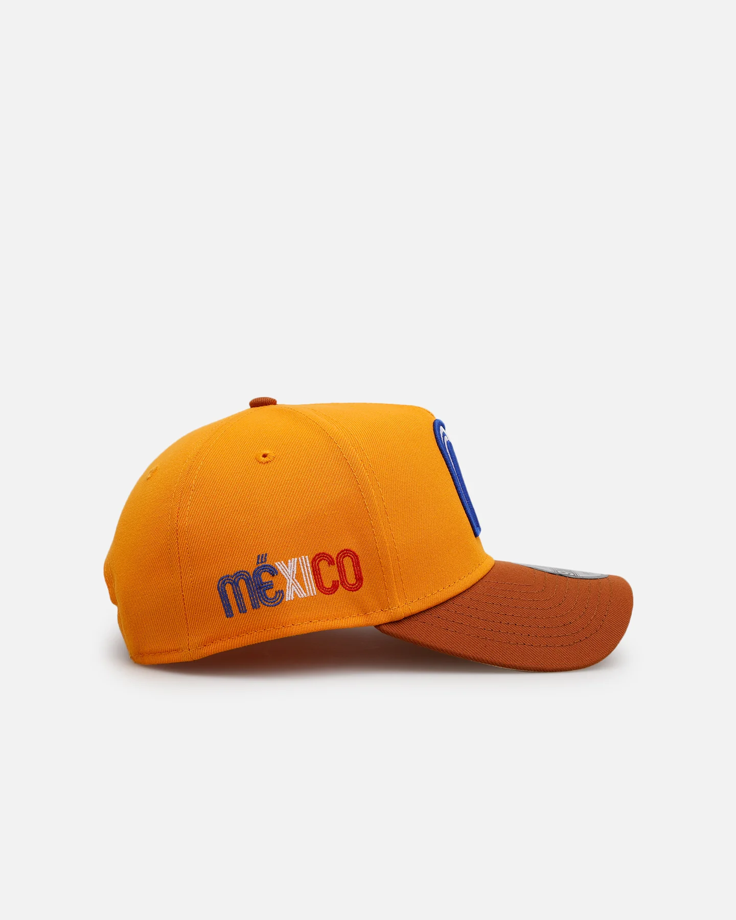 New Era Mexico National Baseball Team 'Beer' 9FORTY A-Frame Snapback Gold/Brown - Image 3