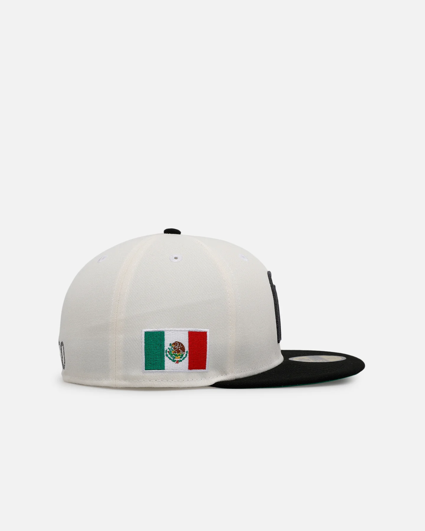 New Era Mexico National Baseball Team 'Chrome Black Metallic' 59FIFTY Fitted Chrome/Black - Image 3