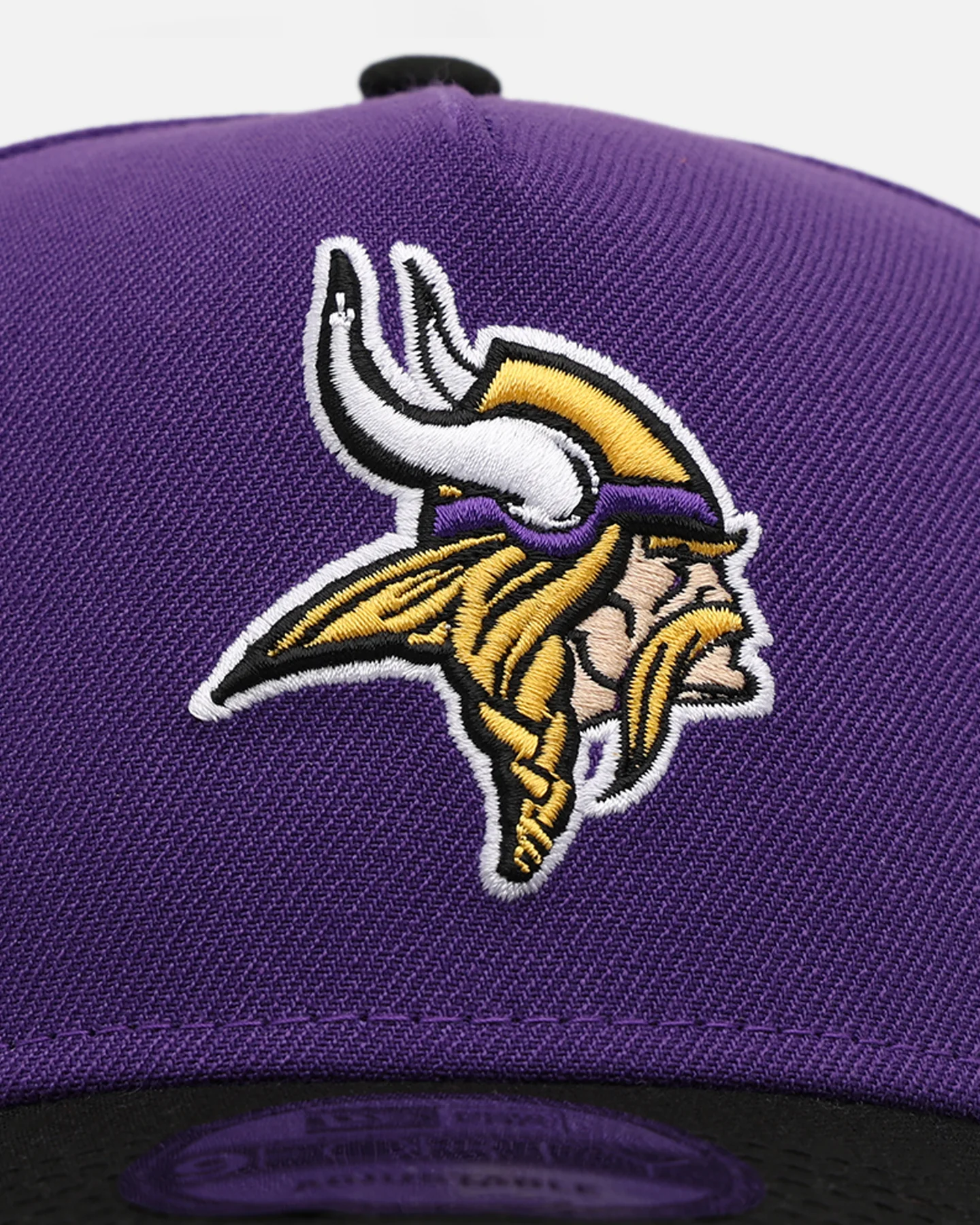 New Era Minnesota Vikings 'NFL Kickoff' 9FORTY A-Frame Snapback Purple/Black - Image 5