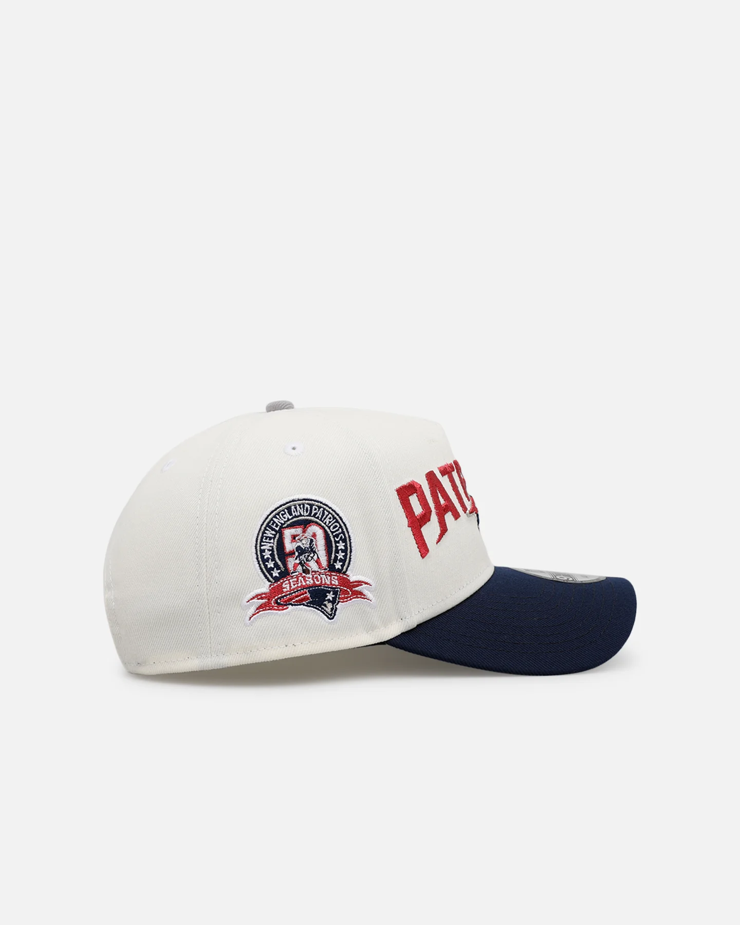 New Era New England Patriots 'Chrome Metallic Wordmark' 9FORTY A-Frame Snapback Chrome - Image 3