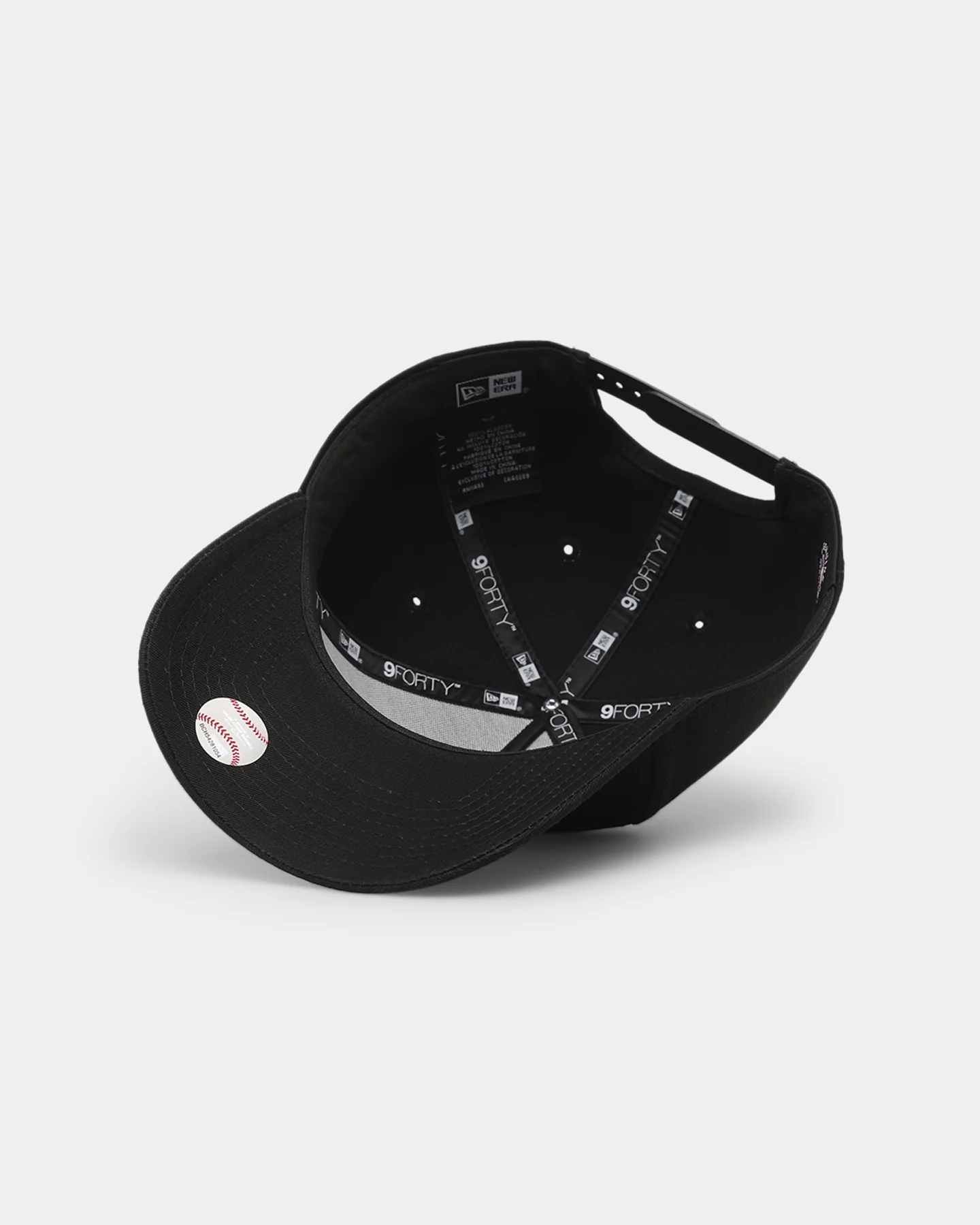 New Era Atlanta Braves 9FORTY A-Frame Snapback Black/Black - Image 6