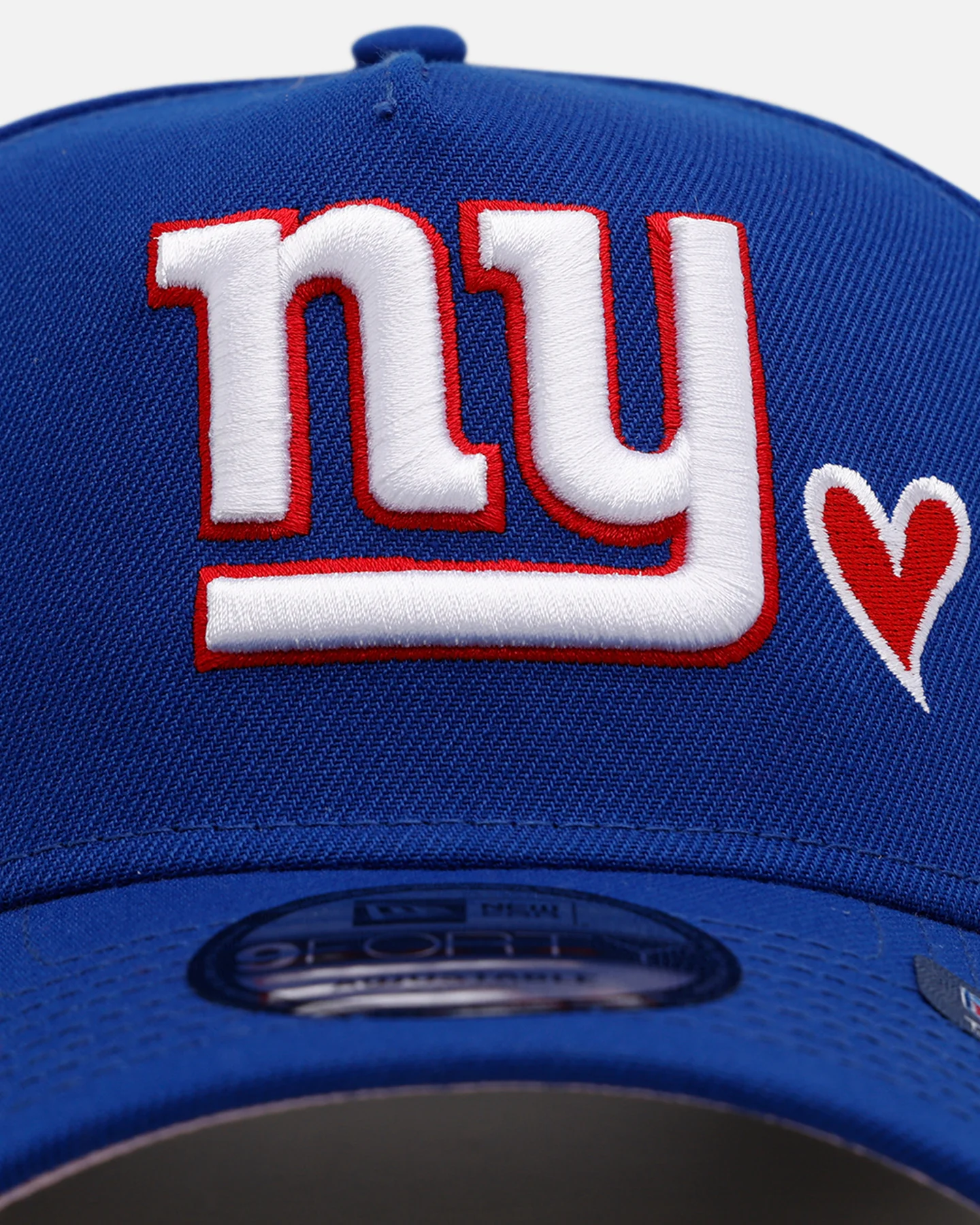 New Era New York Giants 'Team Color Hearts' 9FORTY A-Frame Snapback Official Team Color - Image 5