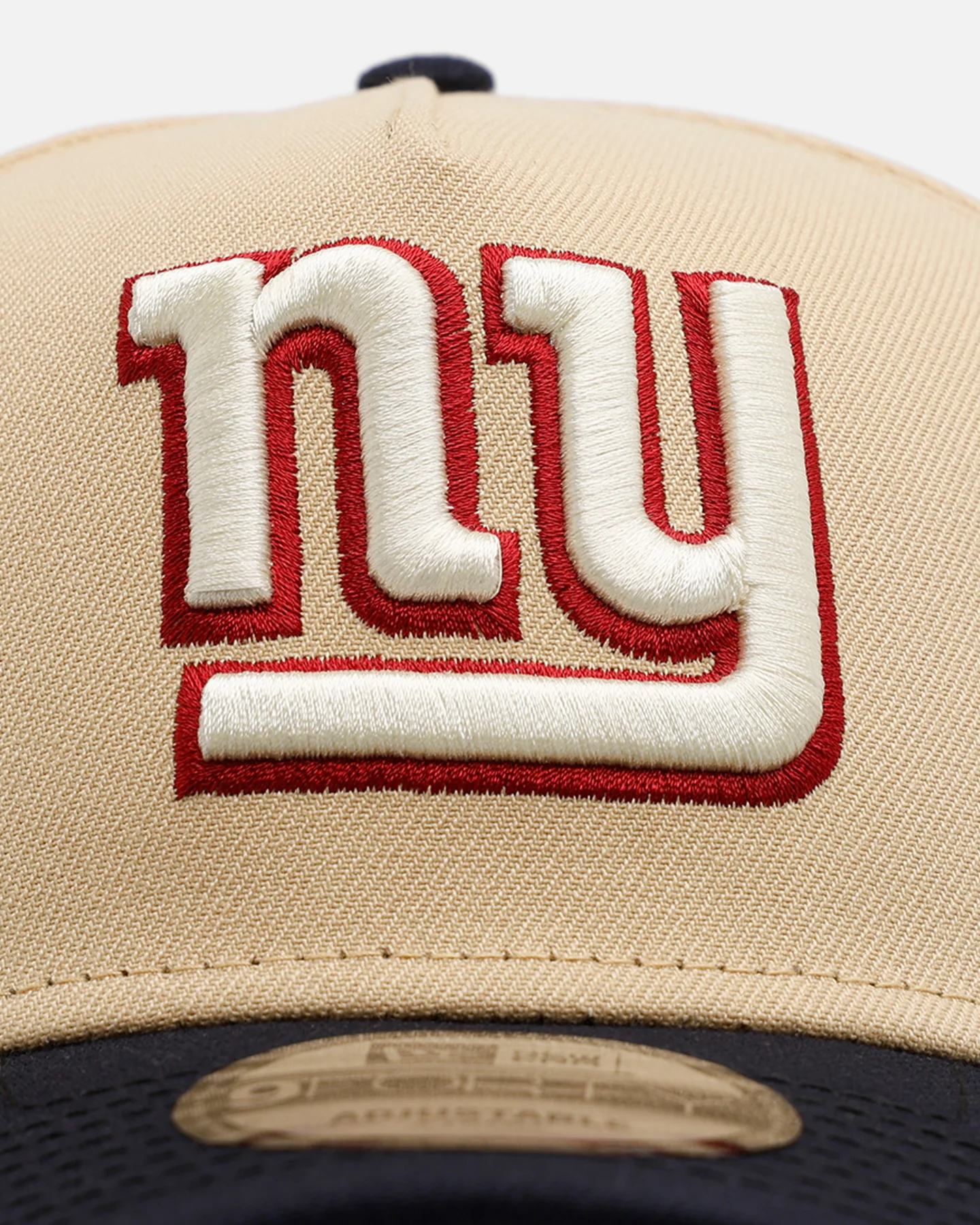 New Era New York Giants 'Vintage' 9FORTY A-Frame Snapback Vegas Gold - Image 5