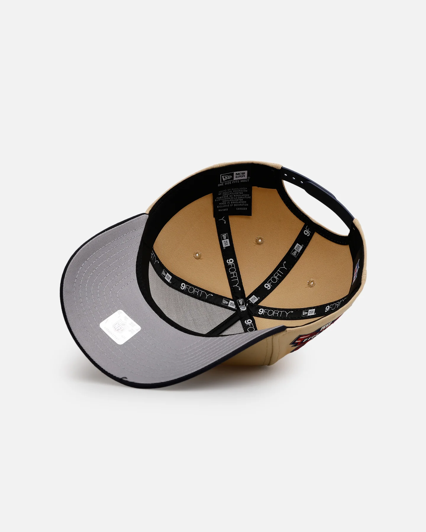 New Era New York Giants 'Vintage' 9FORTY A-Frame Snapback Vegas Gold - Image 6