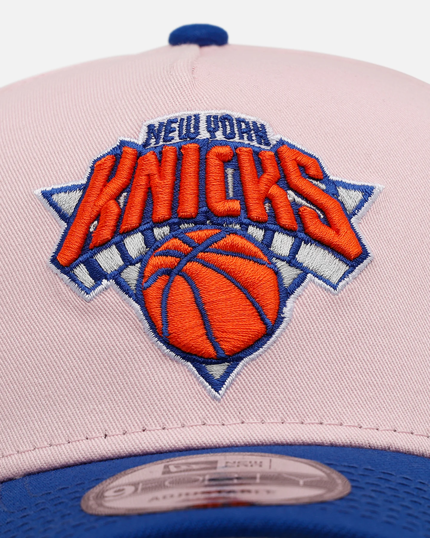 New Era New York Knicks 'Pink Crown' 9FORTY A-Frame Snapback Pink - Image 5