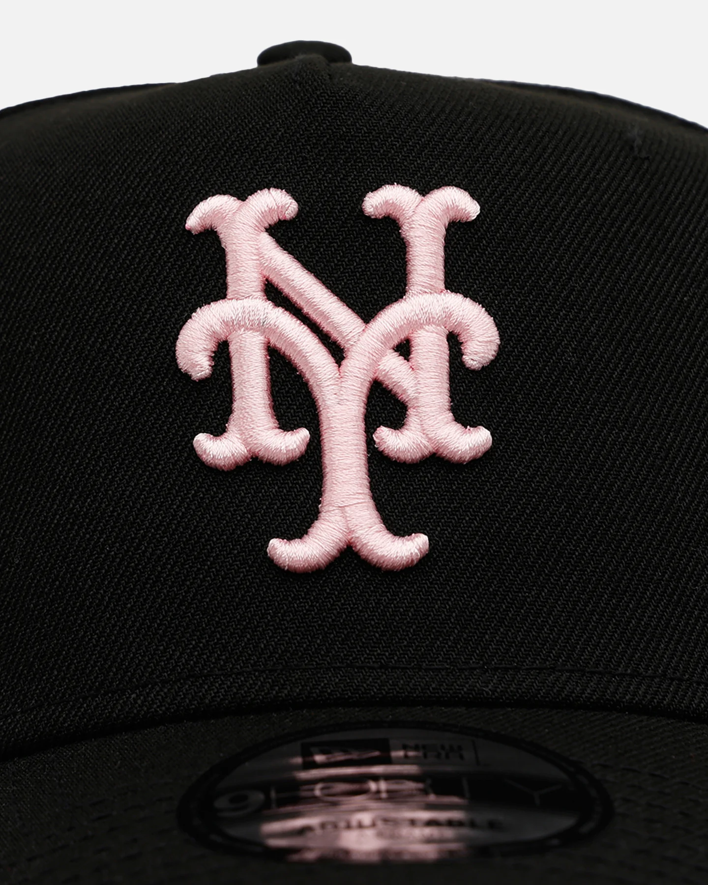 New Era New York Mets 'Black And Pink' 9FORTY A-Frame Snapback Black/Pink - Image 5